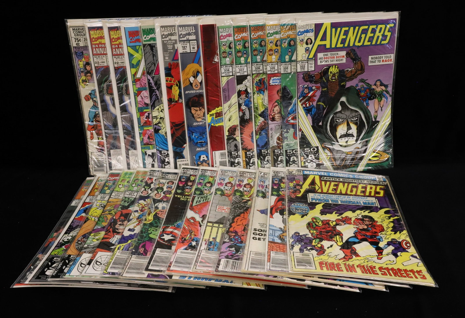 (28) Marvel Comics comic books (1 of 6)