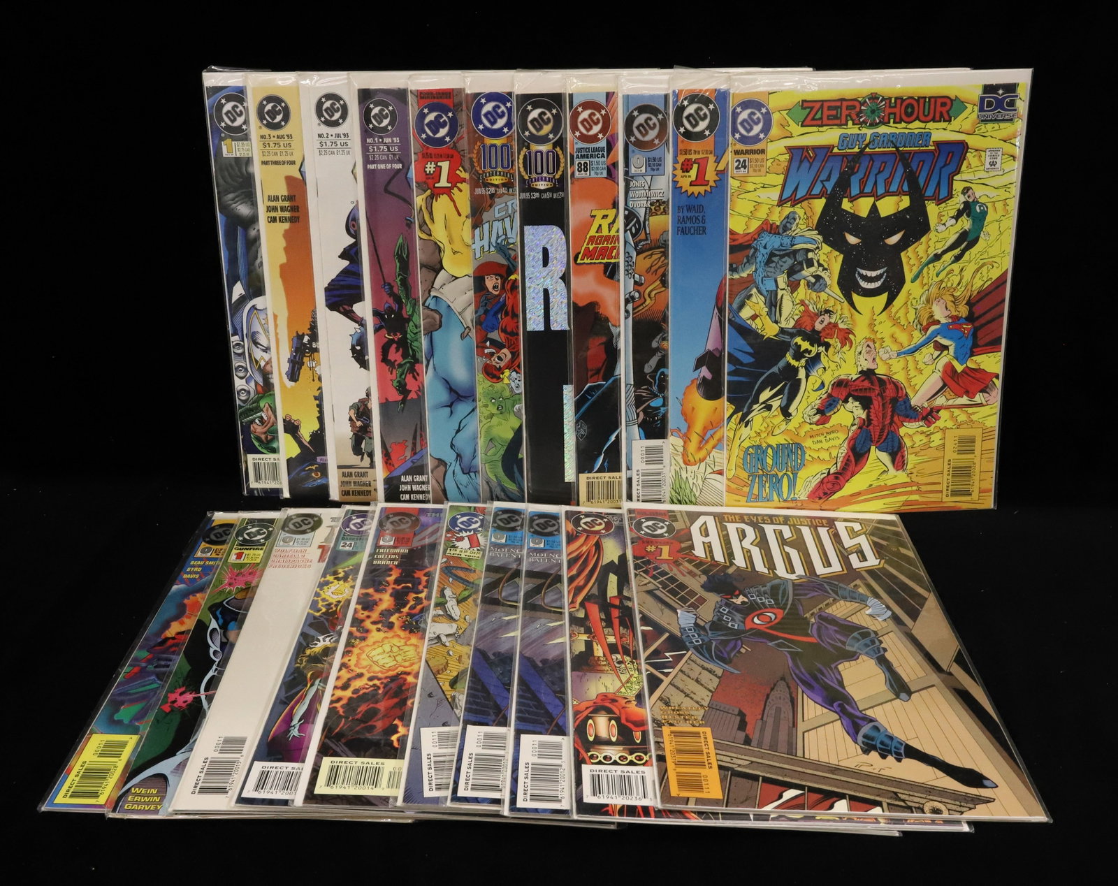 (21) DC Comics comic books: Darkstars, "Catwoman", "Loose Cannon", and more PLEASE READ CAREFULLY - ITEMS MUST BE PAID FOR THROUGH LIVE AUCTIONEERS OR WITH CASH OR CHECK IN PERSON - Terms for Purchasing and Shipping of Auction I