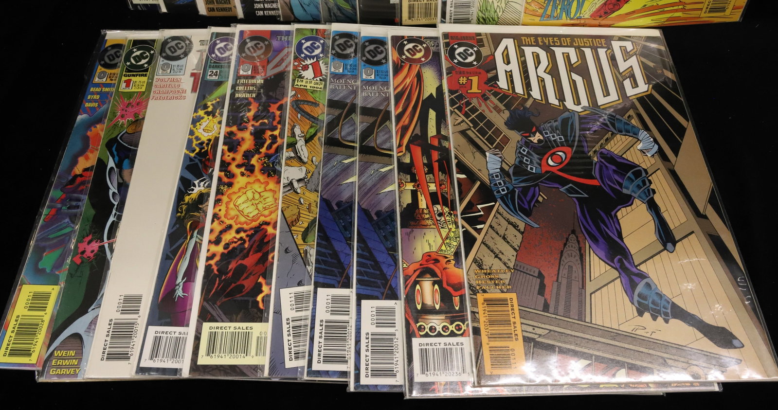 (21) DC Comics comic books - 3
