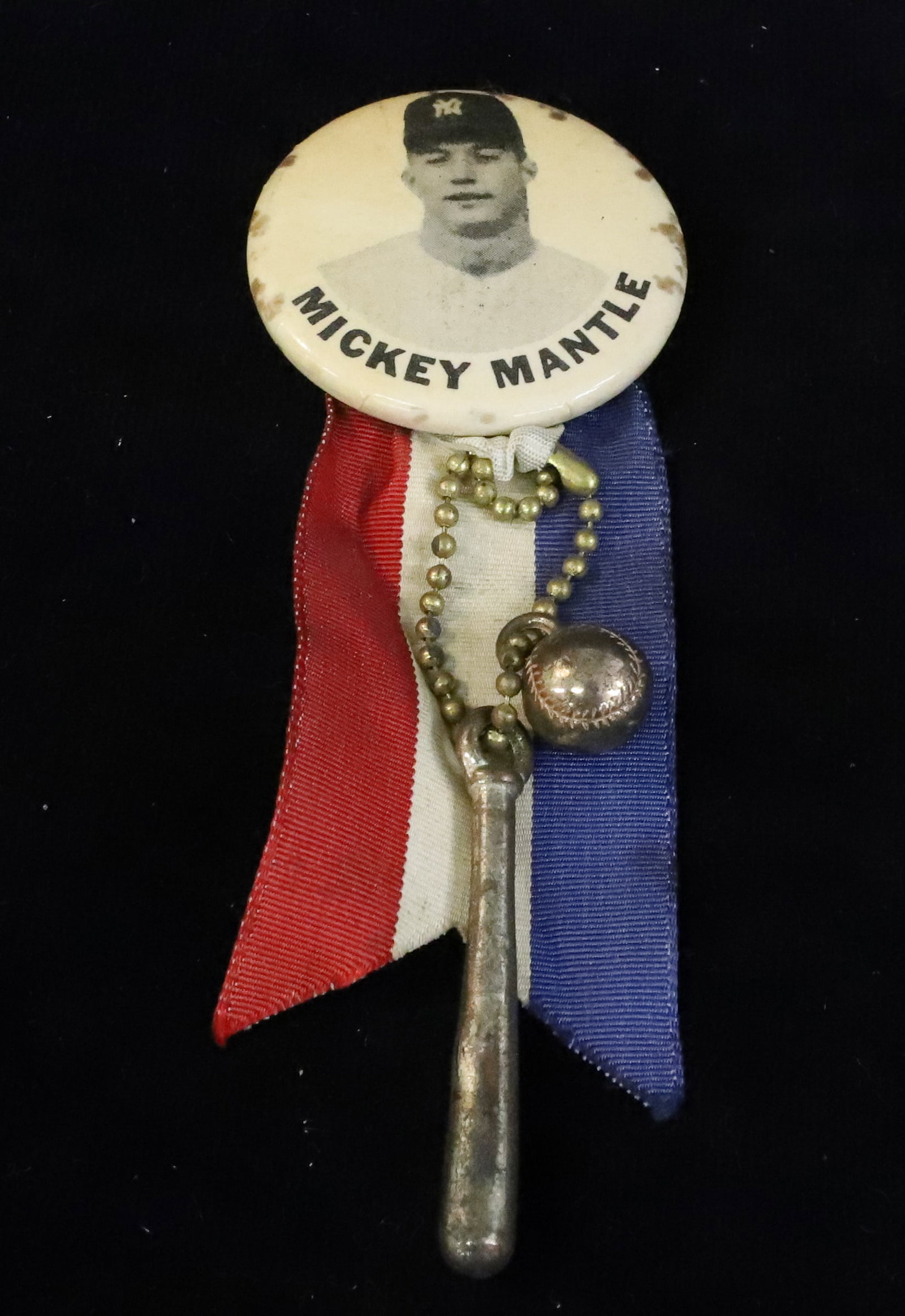 Mickey Mantle 1950s Pin / Ribbon / Bat / Ball (1 of 3)