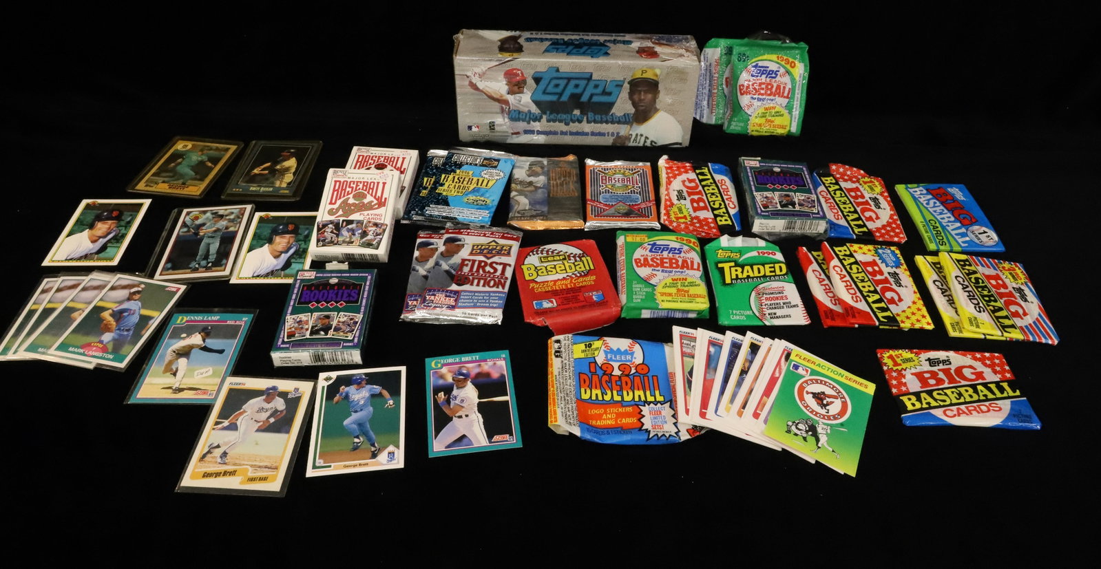Topps 1998 Set with Variety of Packs. (1 of 5)