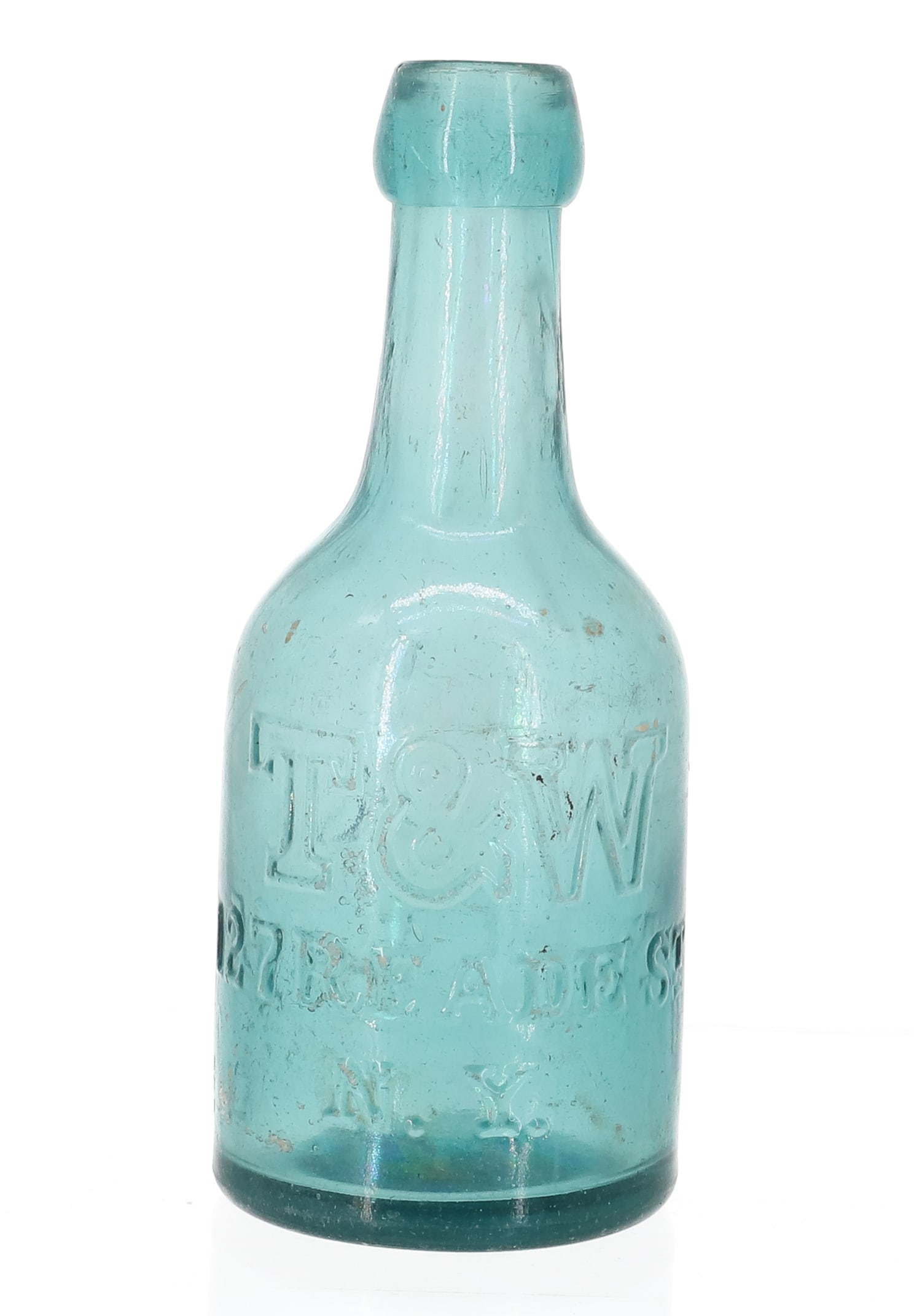 T&W PORTER & ALE BOTTLE: EMBOSSED AQUA BOTTLE. 6 1/2" H. PLEASE READ CAREFULLY - ITEMS MUST BE PAID FOR THROUGH LIVE AUCTIONEERS OR WITH CASH OR CHECK IN PERSON - Terms for Purchasing and Shipping of Auction Items. Please