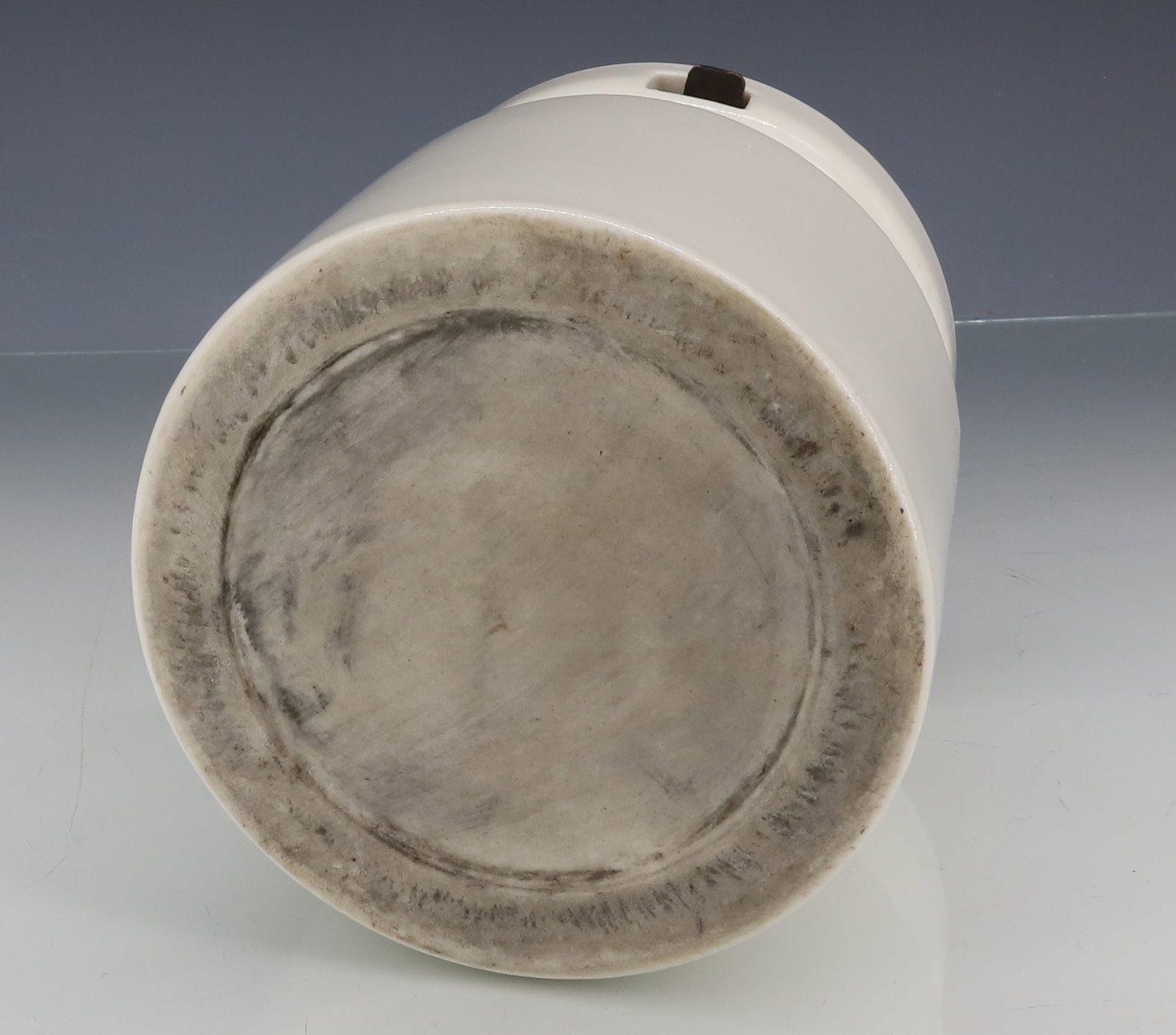 STONEWARE LIDDED CONTAINER - 6