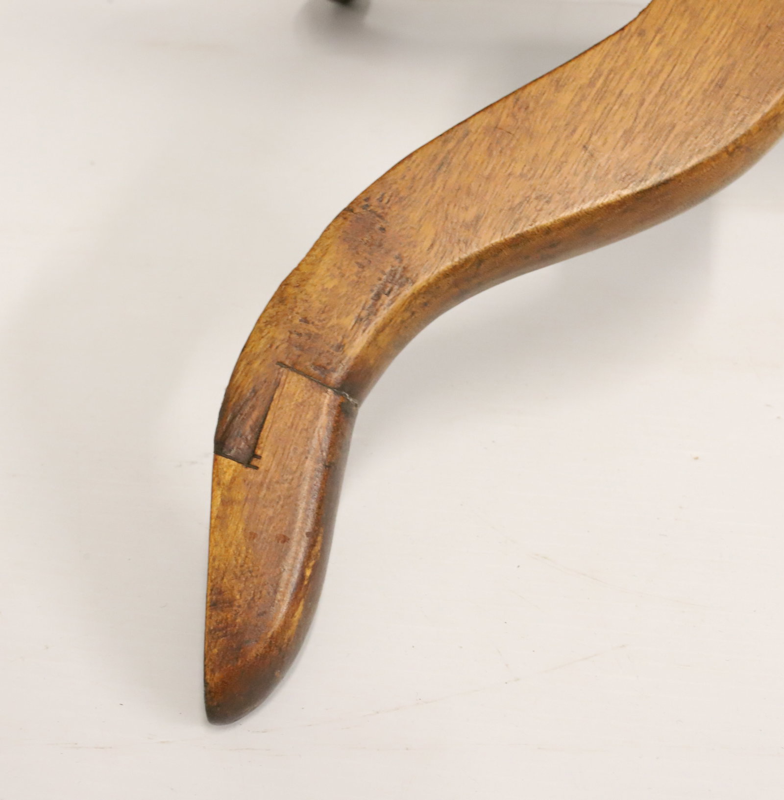 19TH C. ROUND CANDLE STAND - 6