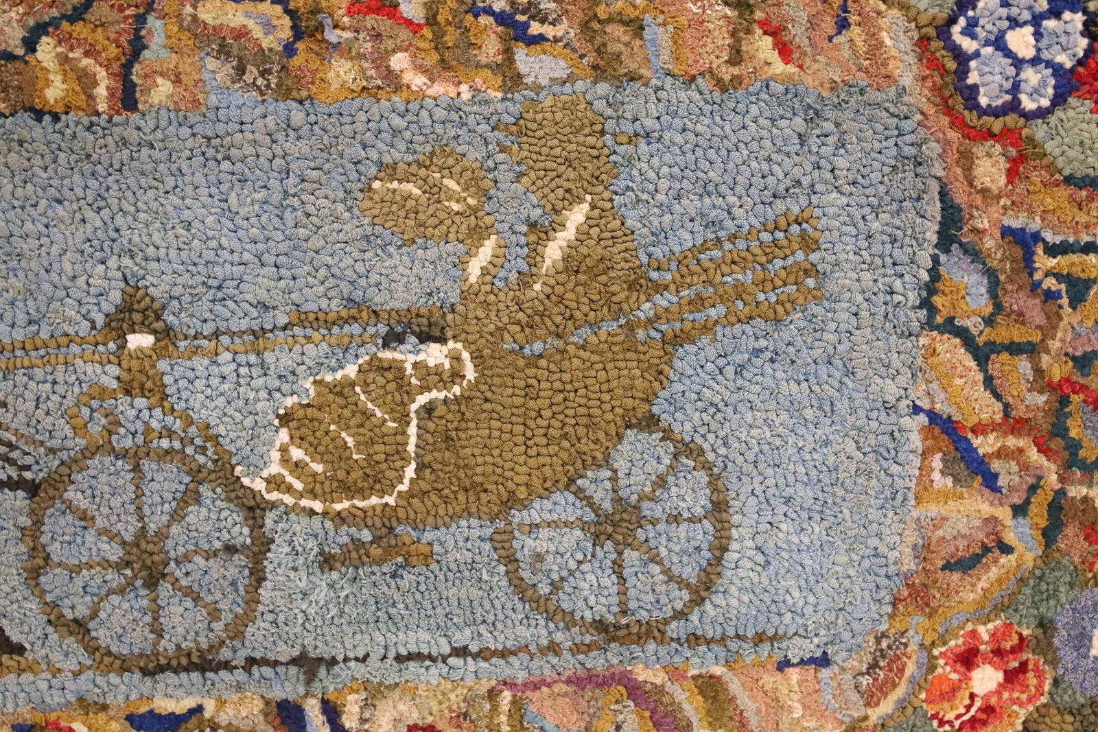 ANTIQUE HOOKING - 3