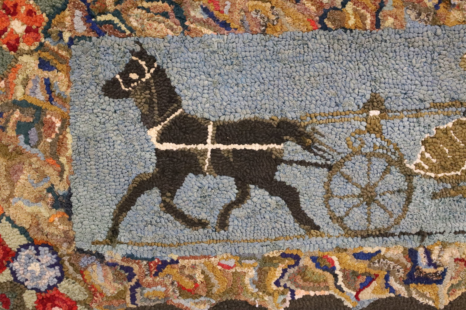 ANTIQUE HOOKING - 4