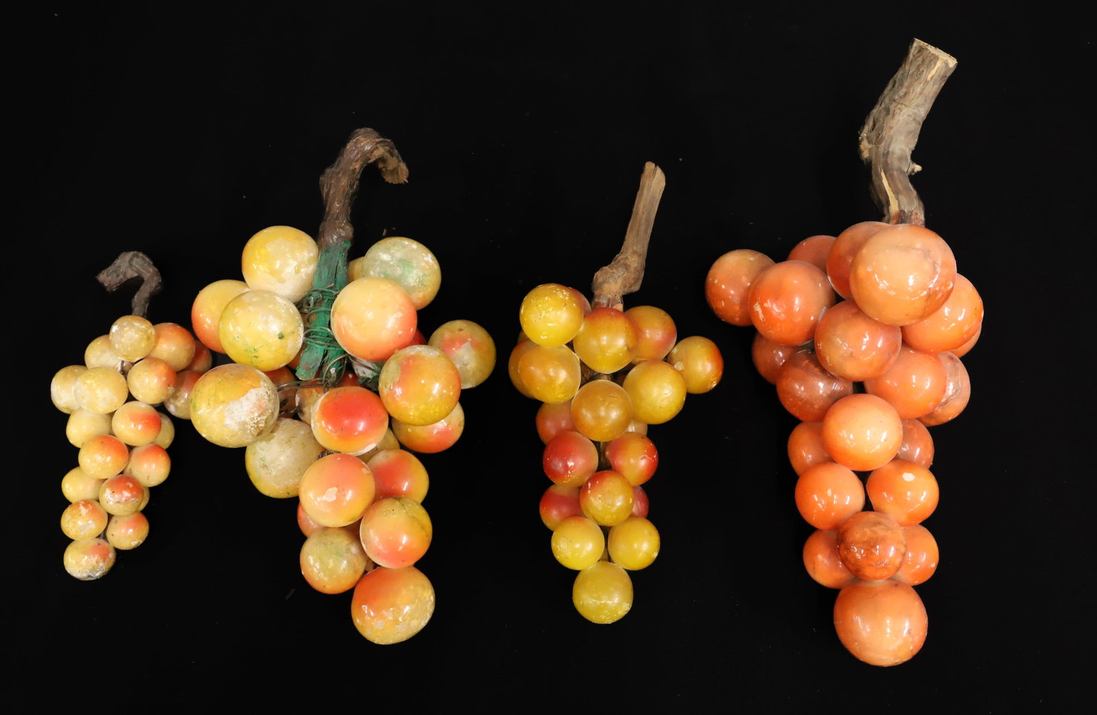 GRAPE STONE FRUIT LOT - 2