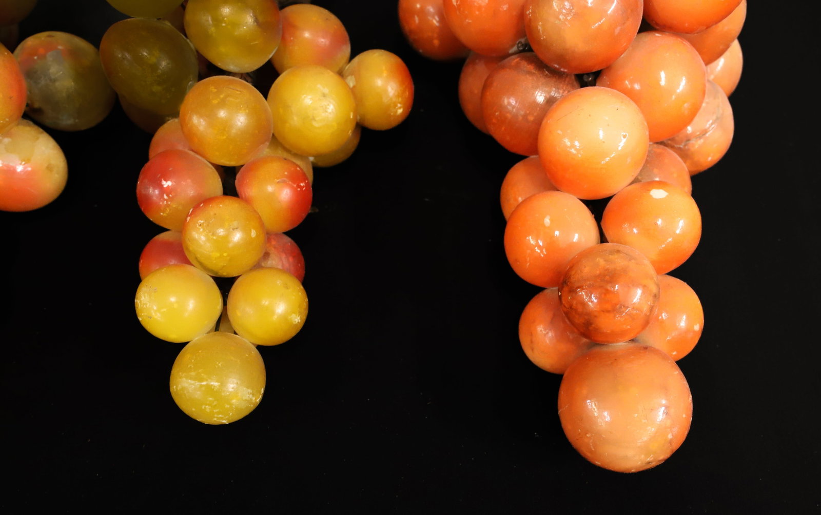 GRAPE STONE FRUIT LOT - 4
