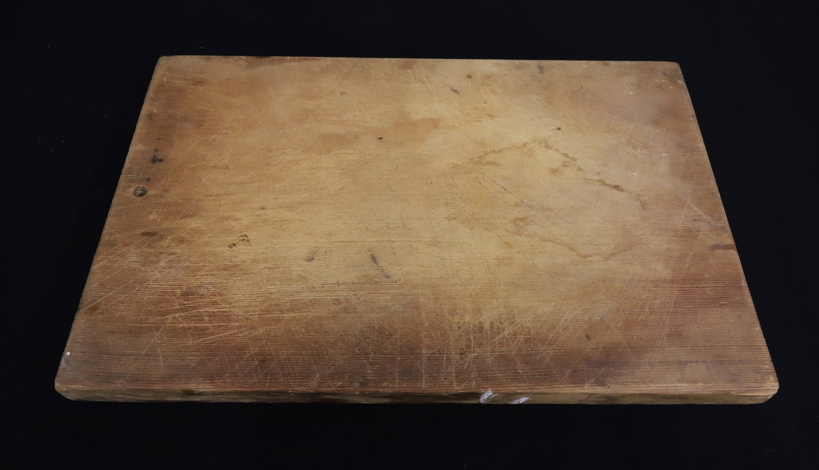 RECTANGULAR WOODEN CUTTING BOARD - 2