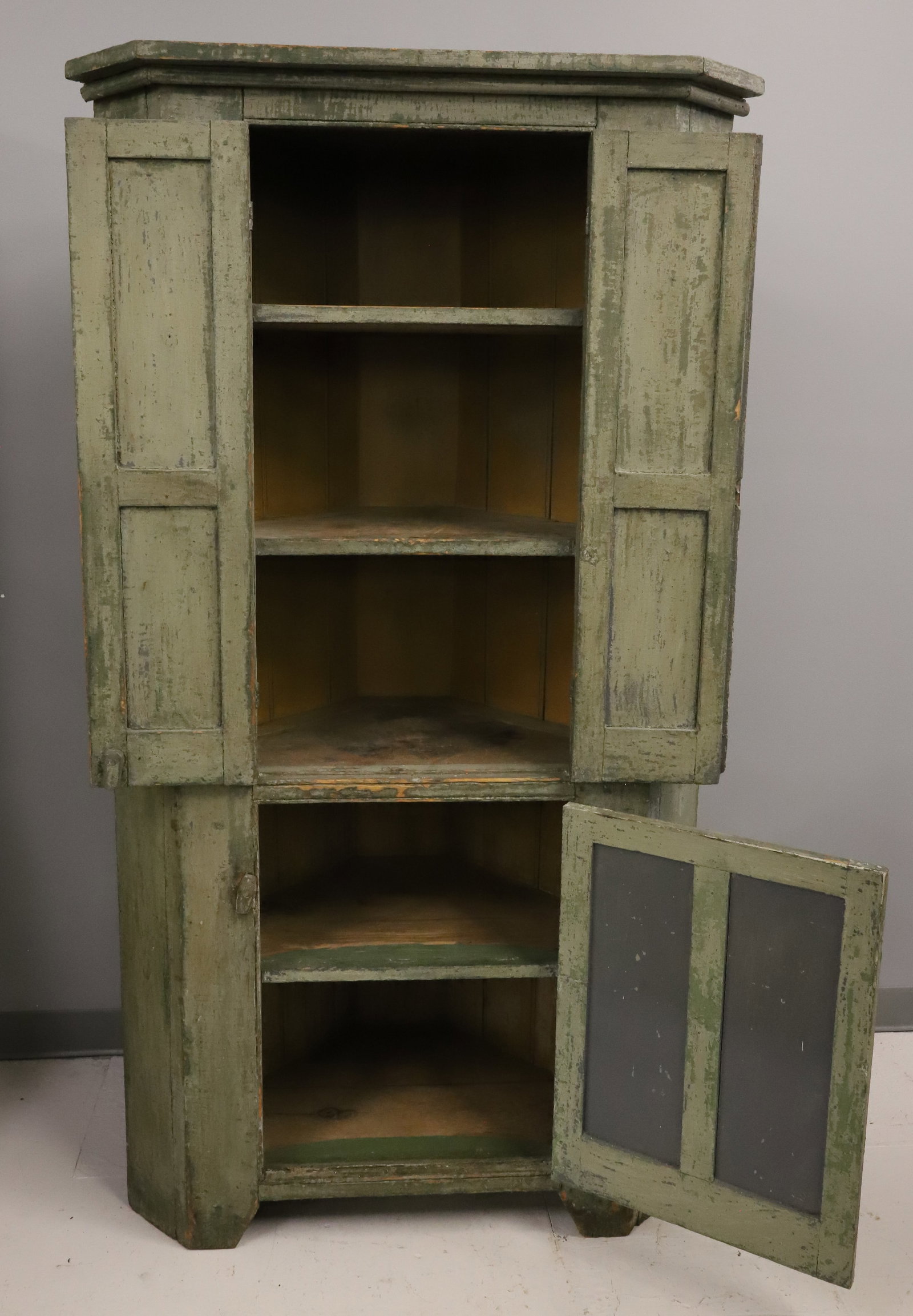 19TH C. PAINTED CORNER CUPBOARD - 2