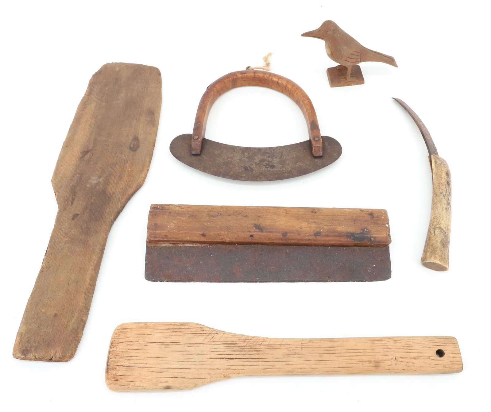 LOT OF WOODEN KITCHEN ITEMS, BIRD CARVING (1 of 2)