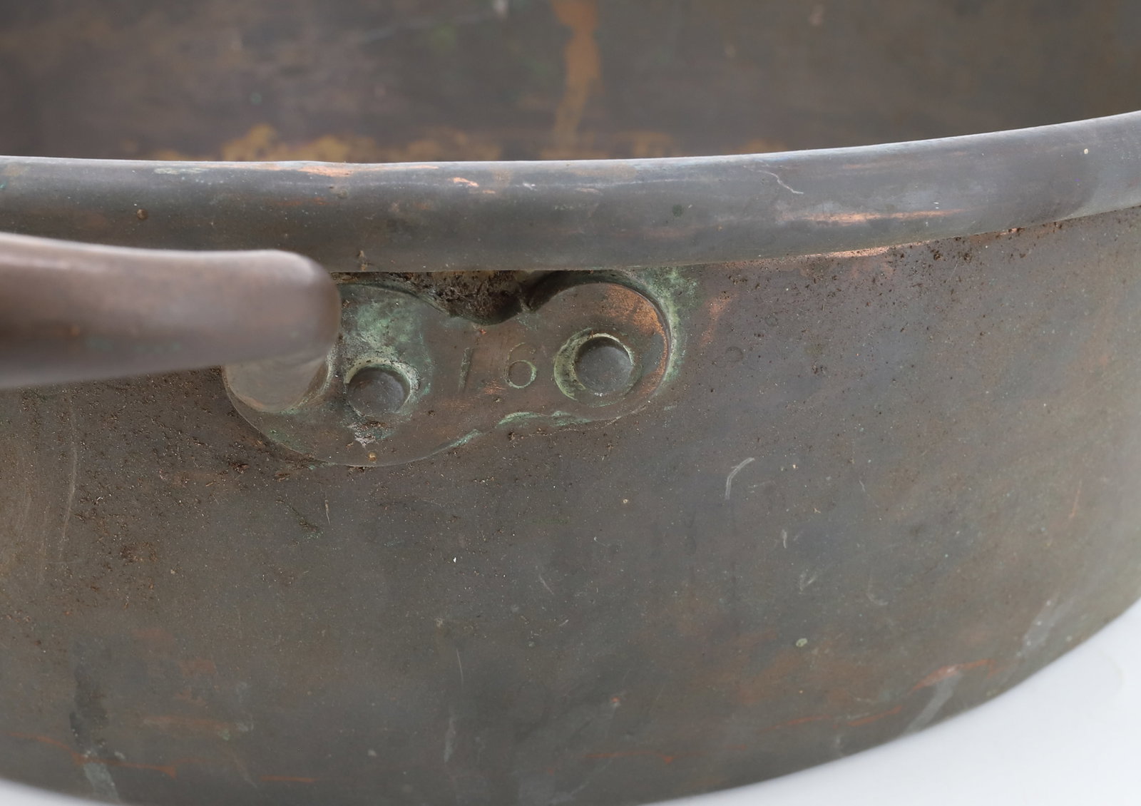 BRASS TWO-HANDLED POT - 5