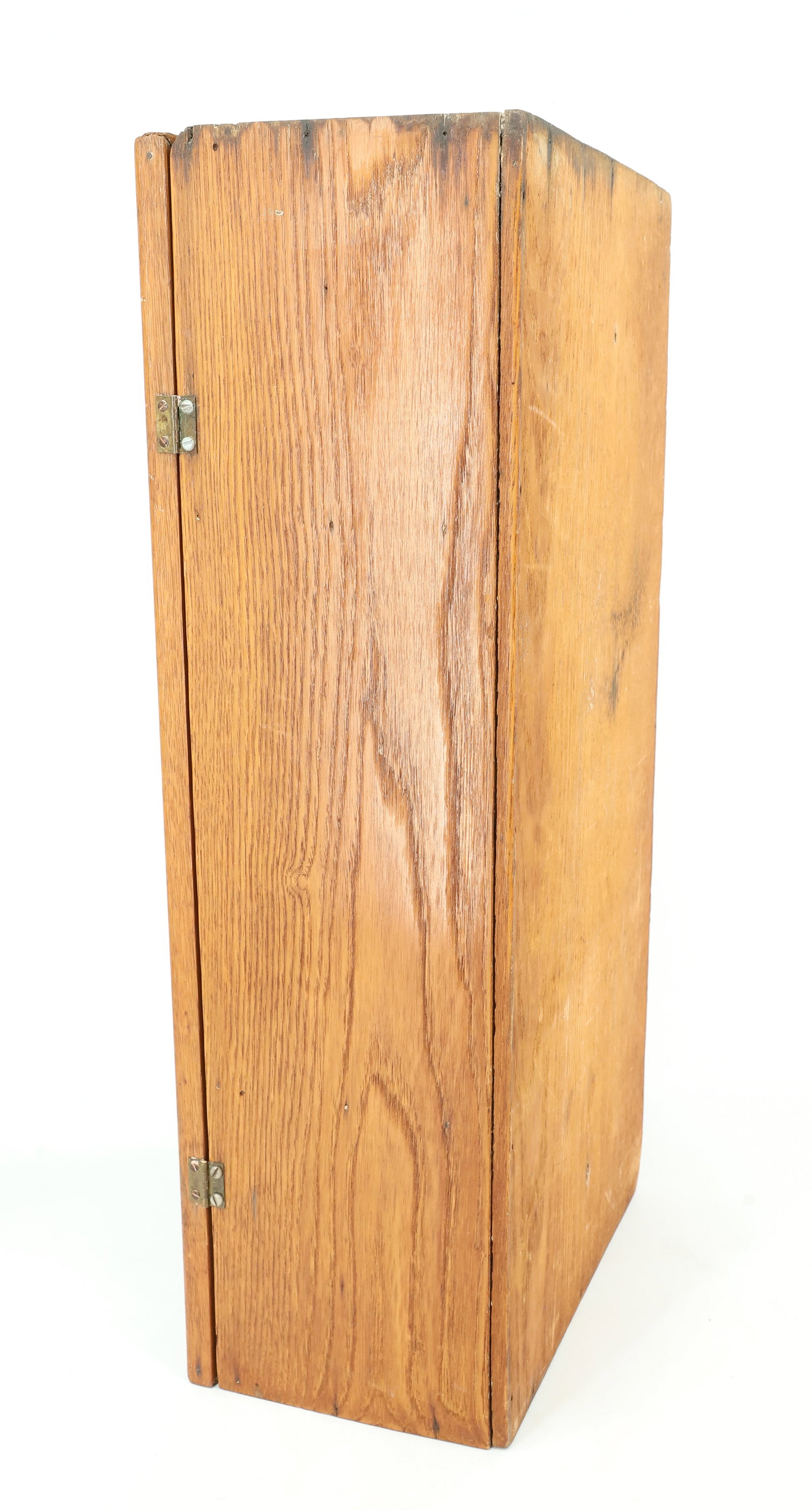 OAK DISPLAY CASE - 3