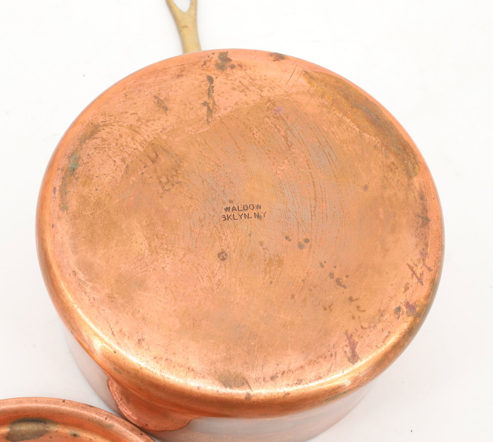 SMALL COPPER POT W/ LID - 5