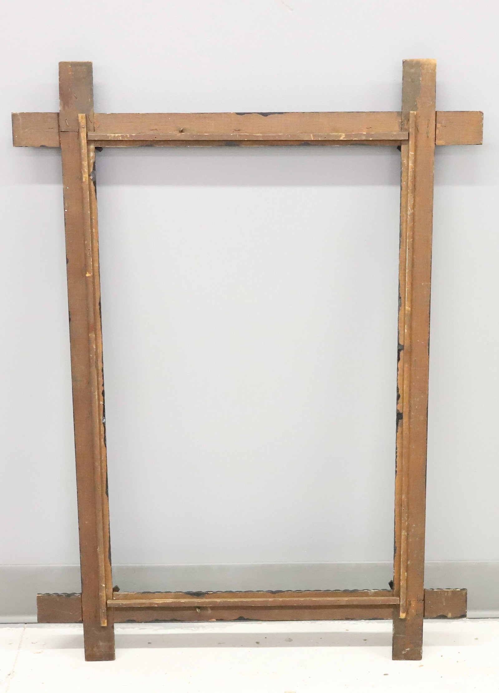 LARGE TRAMP ART FRAME - 4