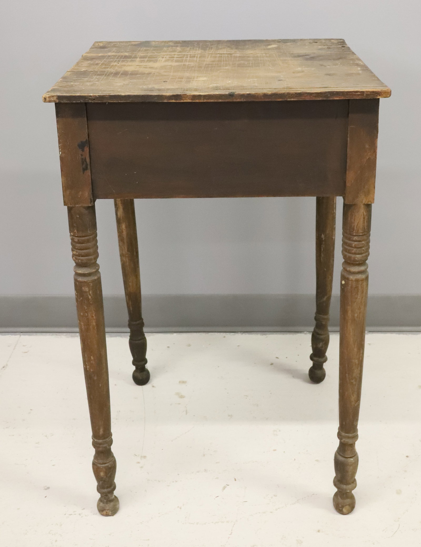 19TH C. ONE DRAWER WORK TABLE - 4