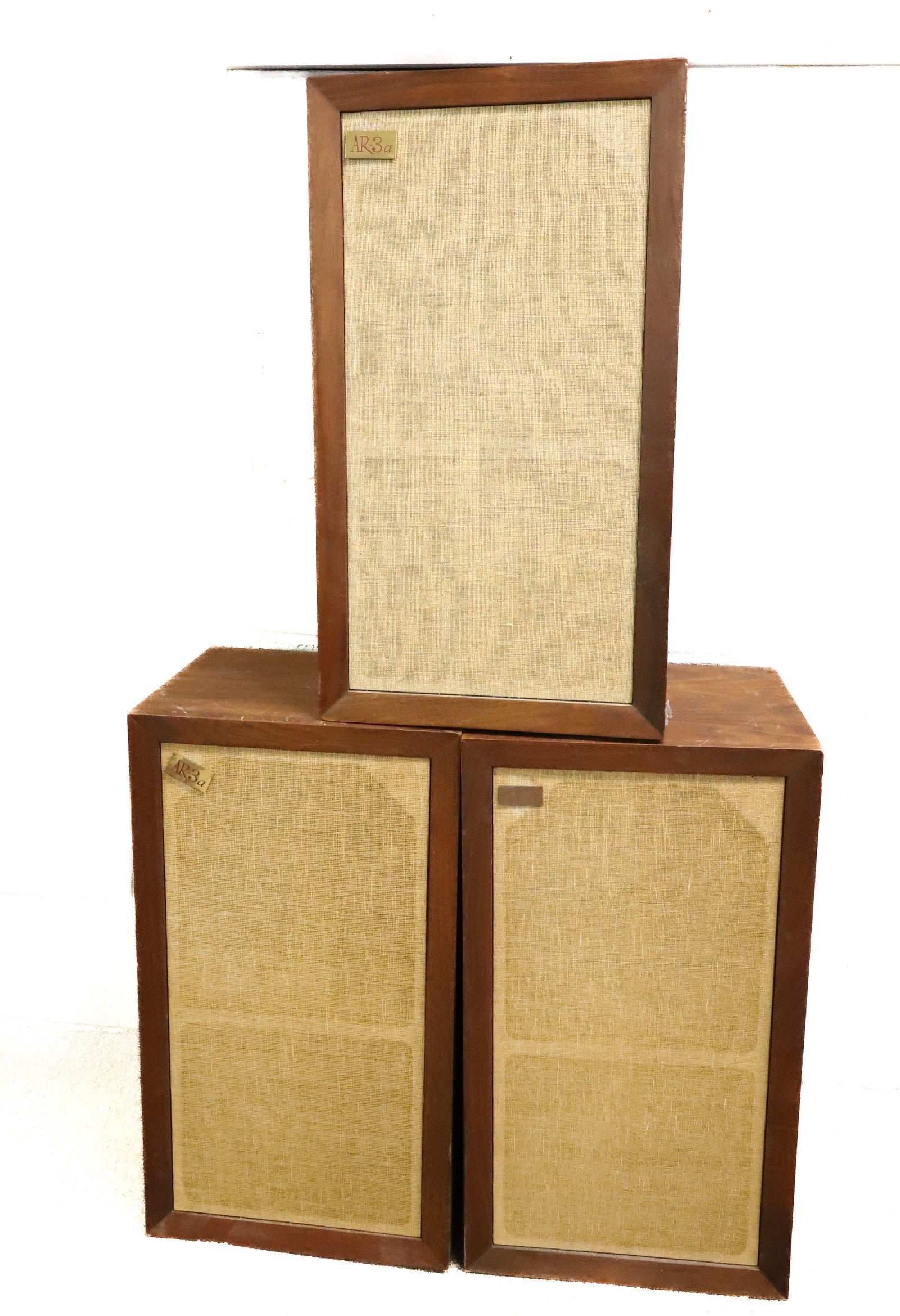 (3) ACOUSTIC RESEARCH SPEAKERS: AR-3A SERIAL# 3A 43676, 3A 15319, 3A 18292 PLEASE READ CAREFULLY - ITEMS MUST BE PAID FOR THROUGH LIVE AUCTIONEERS OR WITH CASH OR CHECK IN PERSON - Terms for Purchasing and Shipping of Auction