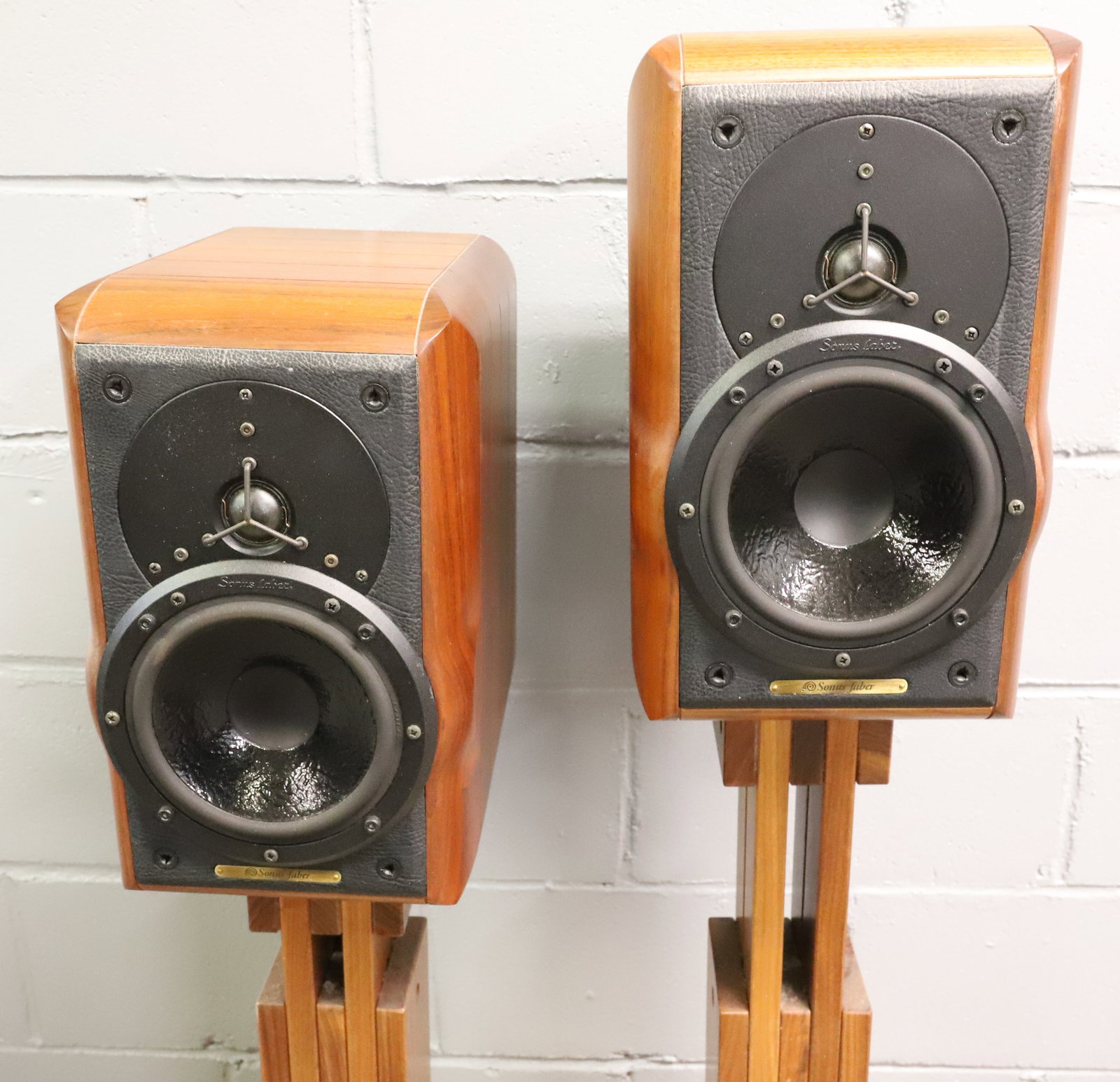 PAIR OF ELECTA SPEAKERS - 3