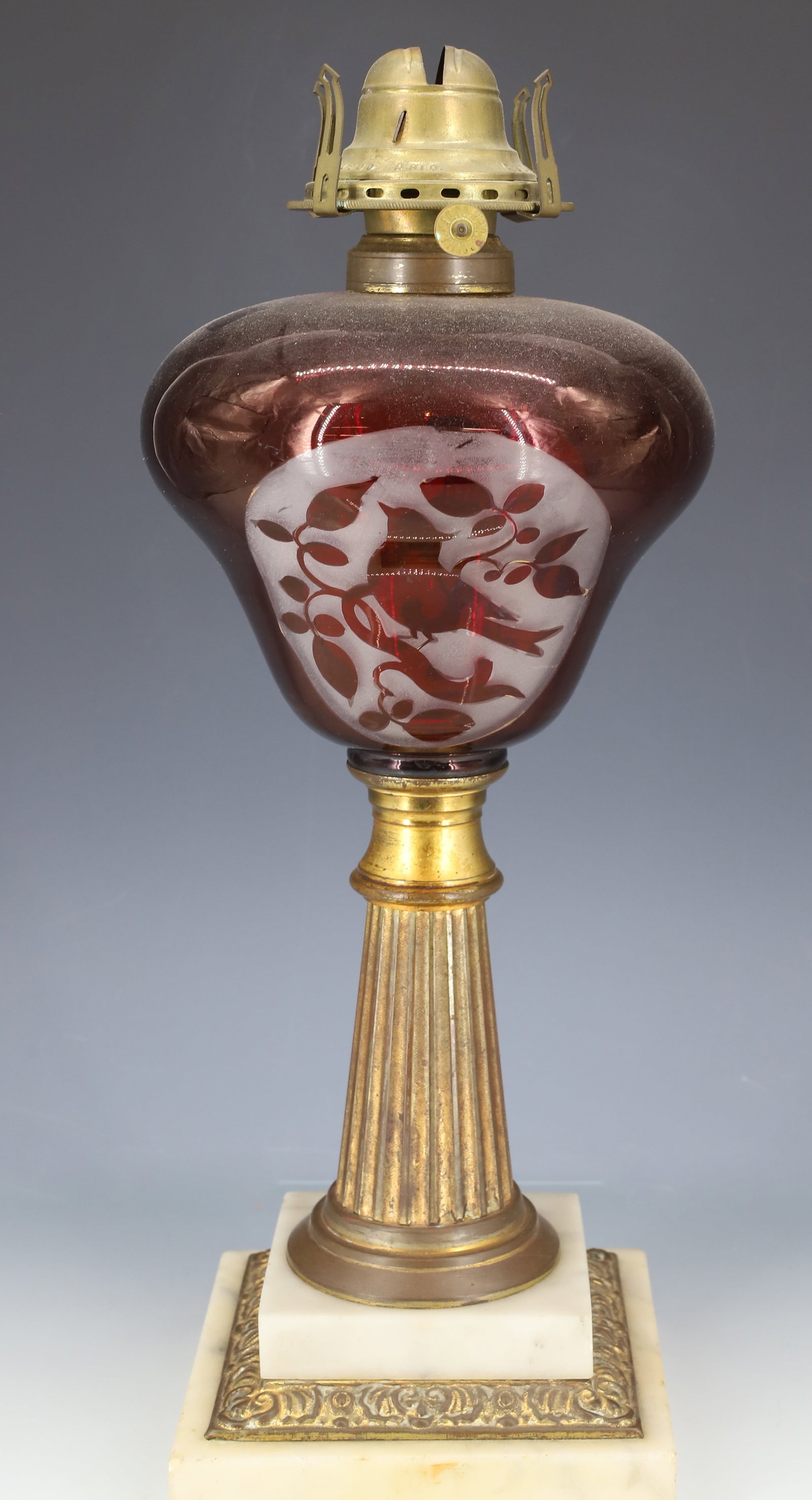 19TH C. VICTORIAN OIL LAMP (1 of 5)