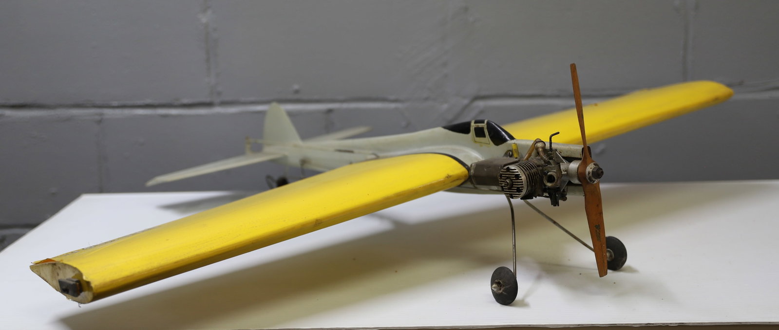VINTAGE RC AIRPLANE (1 of 7)