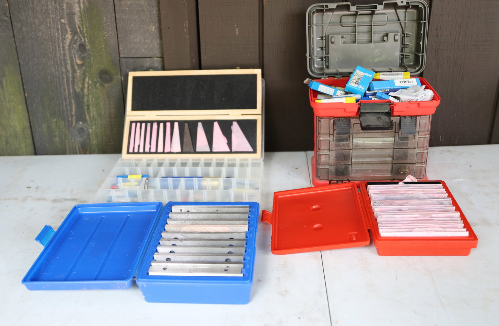 MACHINIST TOOLS: GREENFIELD TAP & DIES, DRILL BITS AND MORE PLEASE READ CAREFULLY. THIS IS AN ONLINE ONLY AUCTION. PICK-UP WILL TAKE PLACE AT THE LOCATION OF THE AUCTION AT 1570 HARBOURTON ROCKTOWN RD, LAMBERTVILLE, N