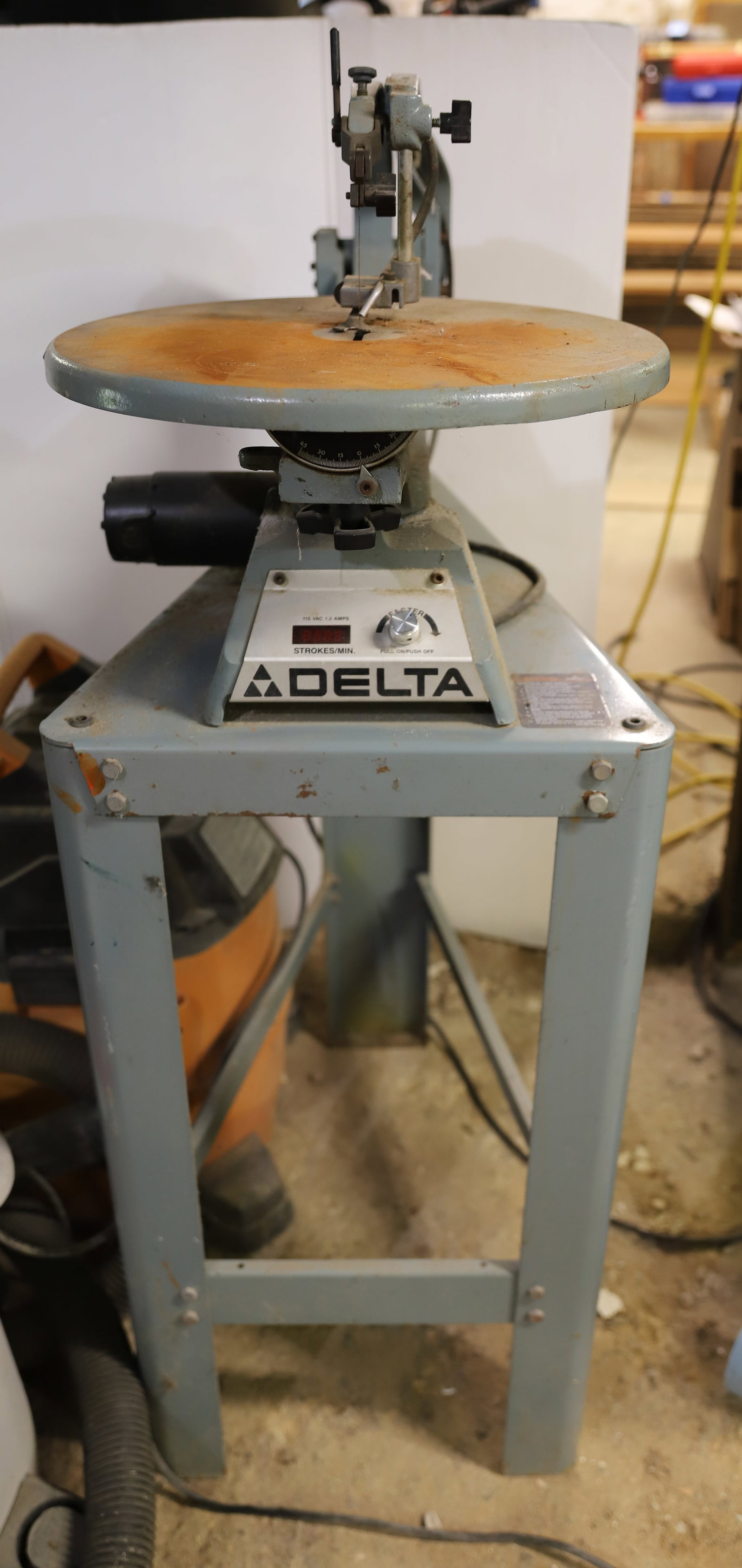 DELTA SCROLL SAW - 2