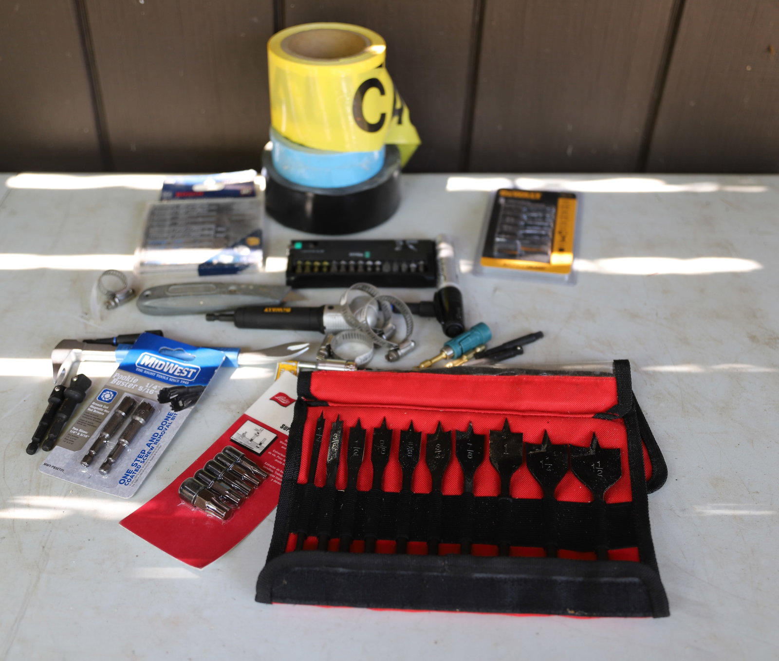 BOX OF TOOLS: DRILL BITS, DEWALT MAGNETIC NUT DRIVE 1/4", SUPER EXTRACTORS AND MORE PLEASE READ CAREFULLY. THIS IS AN ONLINE ONLY AUCTION. PICK-UP WILL TAKE PLACE AT THE LOCATION OF THE AUCTION AT 1570 HARBOURTON