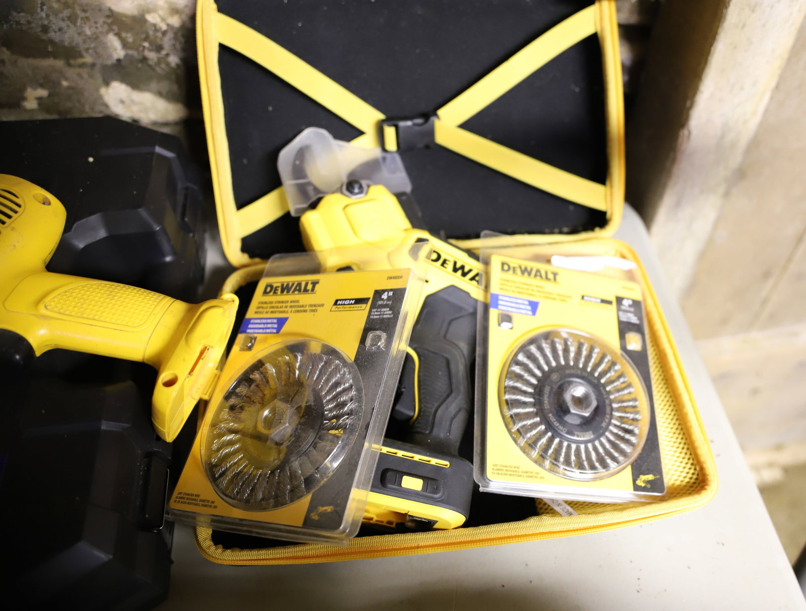 SIX DEWALT TOOLS - 5
