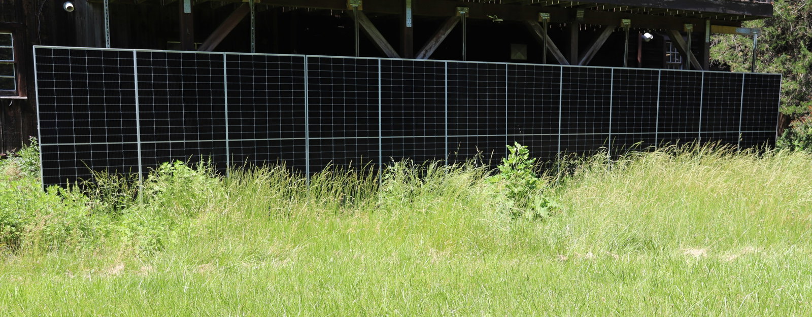 TWELVE SOLAR PANELS: EXPERT POWER PANELS?? PLEASE READ CAREFULLY. THIS IS AN ONLINE ONLY AUCTION. PICK-UP WILL TAKE PLACE AT THE LOCATION OF THE AUCTION AT 1570 HARBOURTON ROCKTOWN RD, LAMBERTVILLE, NJ. 08530 - THERE WILL