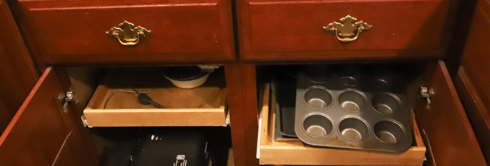 LARGE KITCHEN ITEMS - 9