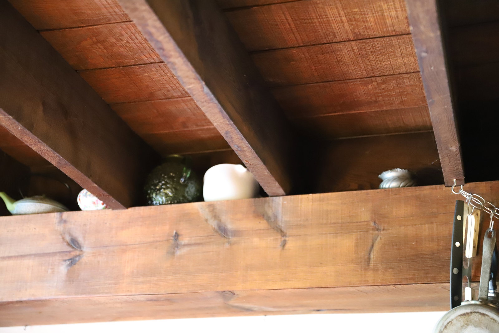 KITCHEN AND COLLECTABLE ITEMS - 4