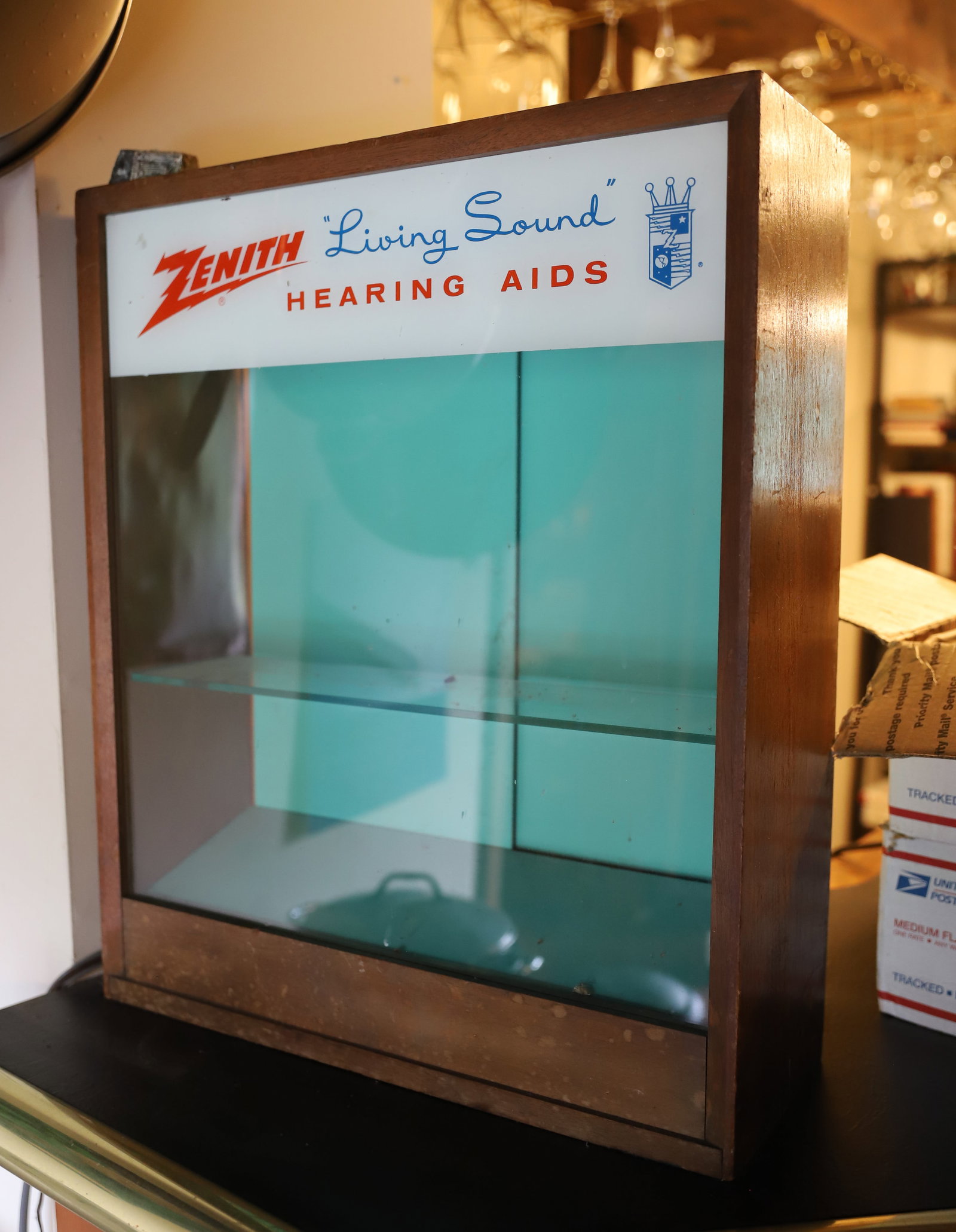 VINTAGE ZENITH SHOWCASE (1 of 3)