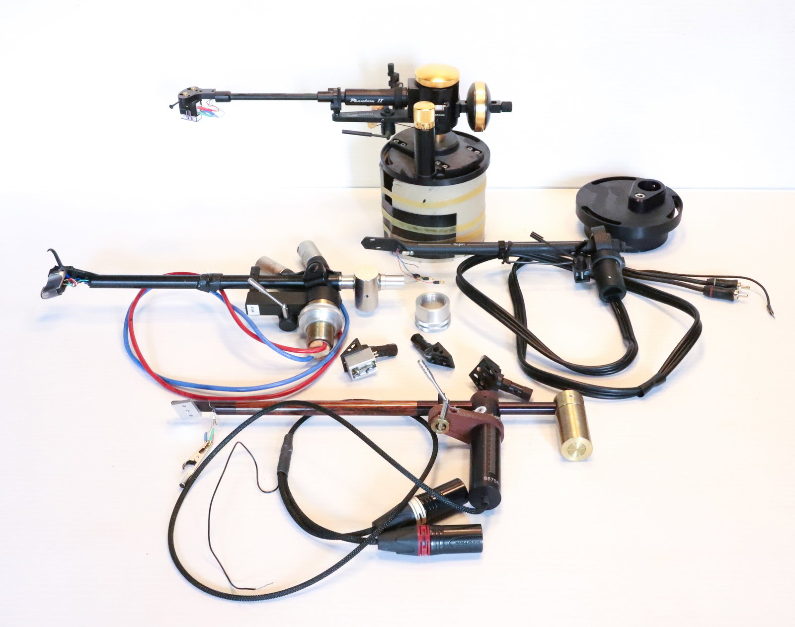 GROUP OF TONEARMS: PRO-JECT, SCHROEDER ? GRAHAM,ECT PLEASE READ CAREFULLY. THIS IS AN ONLINE ONLY AUCTION. PICK-UP WILL TAKE PLACE AT THE LOCATION OF THE AUCTION AT 1570 HARBOURTON ROCKTOWN RD, LAMBERTVILLE, NJ. 08530