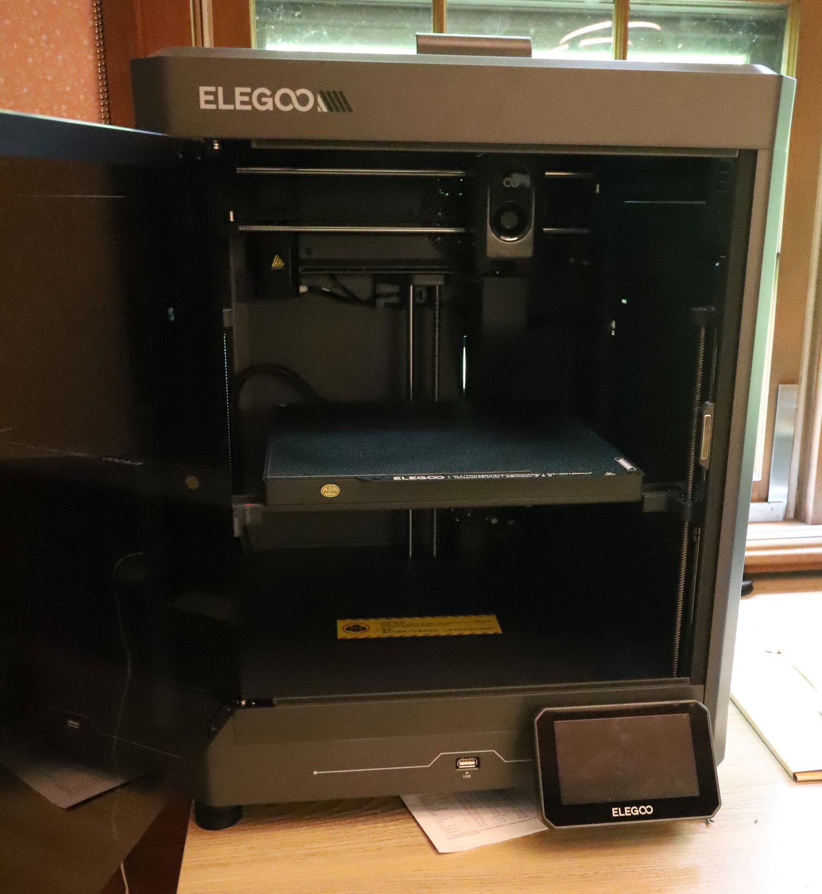 ELEGOO ENCLOSED 3D PRINTER - 2