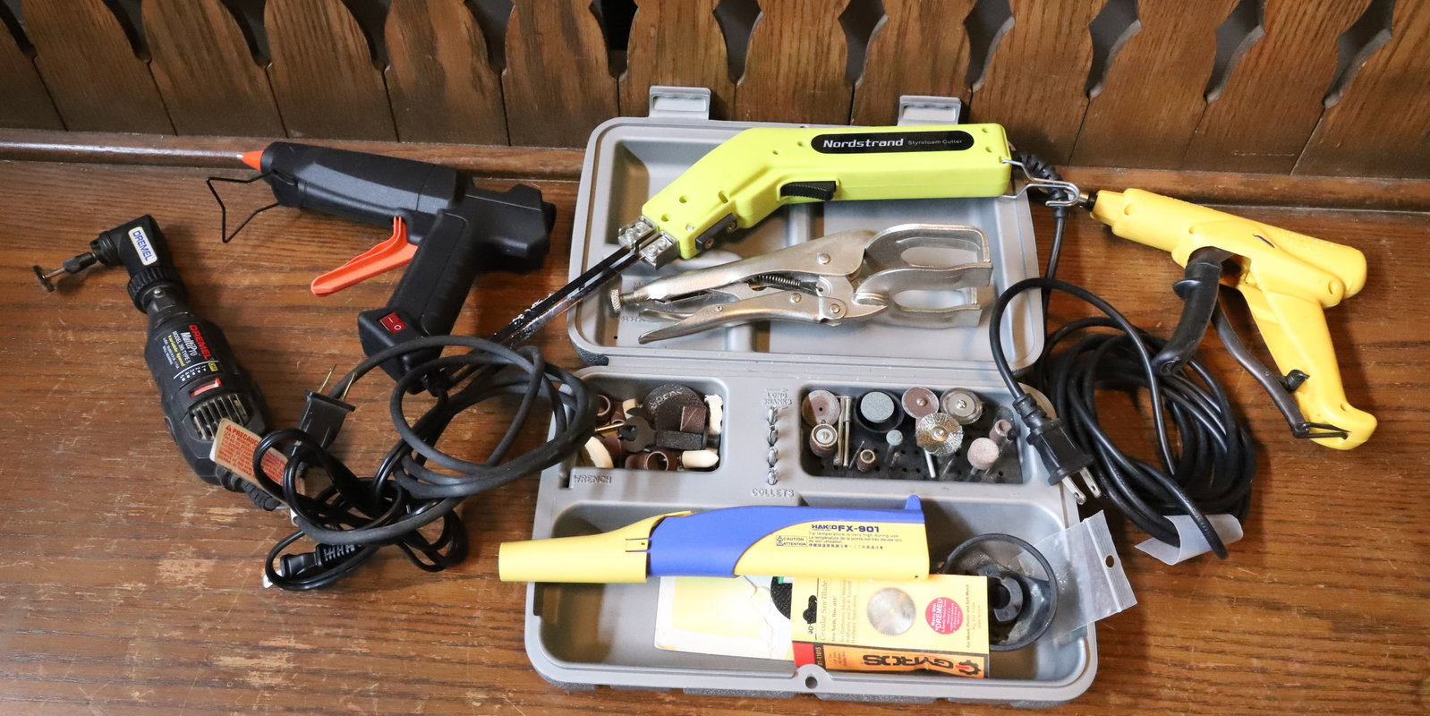 BOX OF TOOLS: DREMEL, NORTH STRAND, SOLDERING IRONS AND MORE PLEASE READ CAREFULLY. THIS IS AN ONLINE ONLY AUCTION. PICK-UP WILL TAKE PLACE AT THE LOCATION OF THE AUCTION AT 1570 HARBOURTON ROCKTOWN RD,