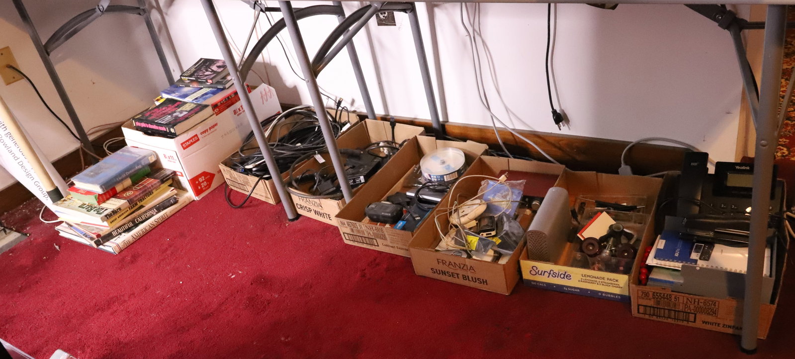 CONTENTS UNDER TABLE: BOOKS CORDS AND MORE PLEASE READ CAREFULLY. THIS IS AN ONLINE ONLY AUCTION. PICK-UP WILL TAKE PLACE AT THE LOCATION OF THE AUCTION AT 1570 HARBOURTON ROCKTOWN RD, LAMBERTVILLE, NJ. 08530 - THERE WILL