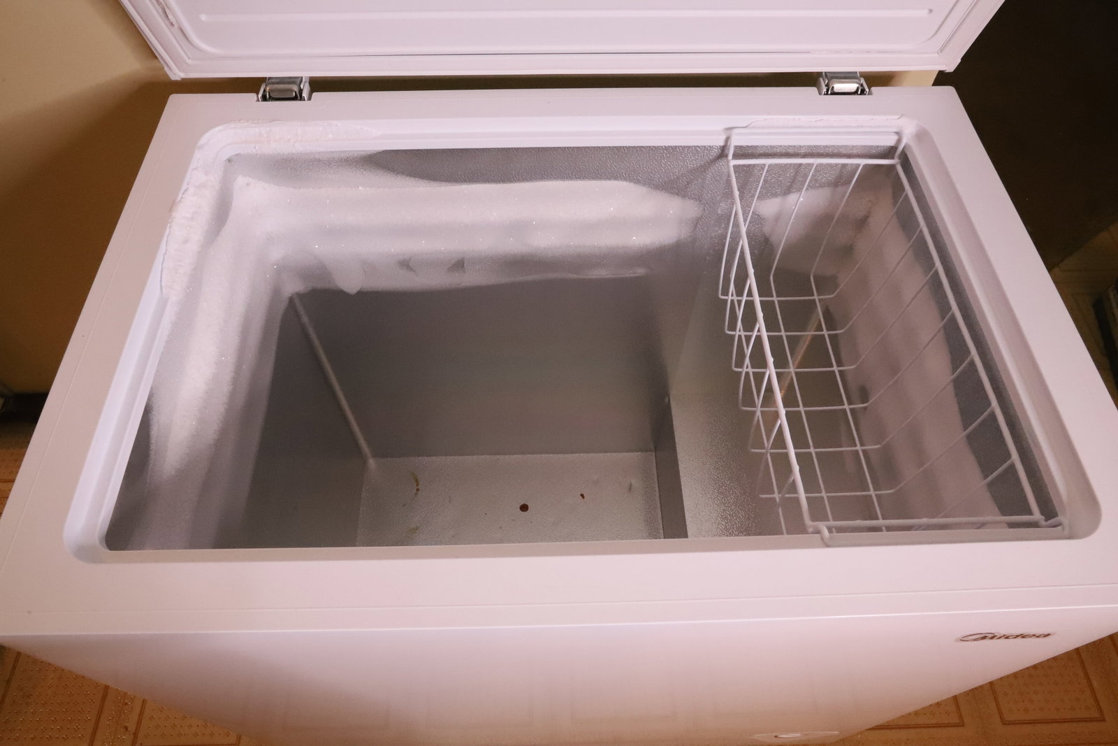 CHEST FREEZER - 2