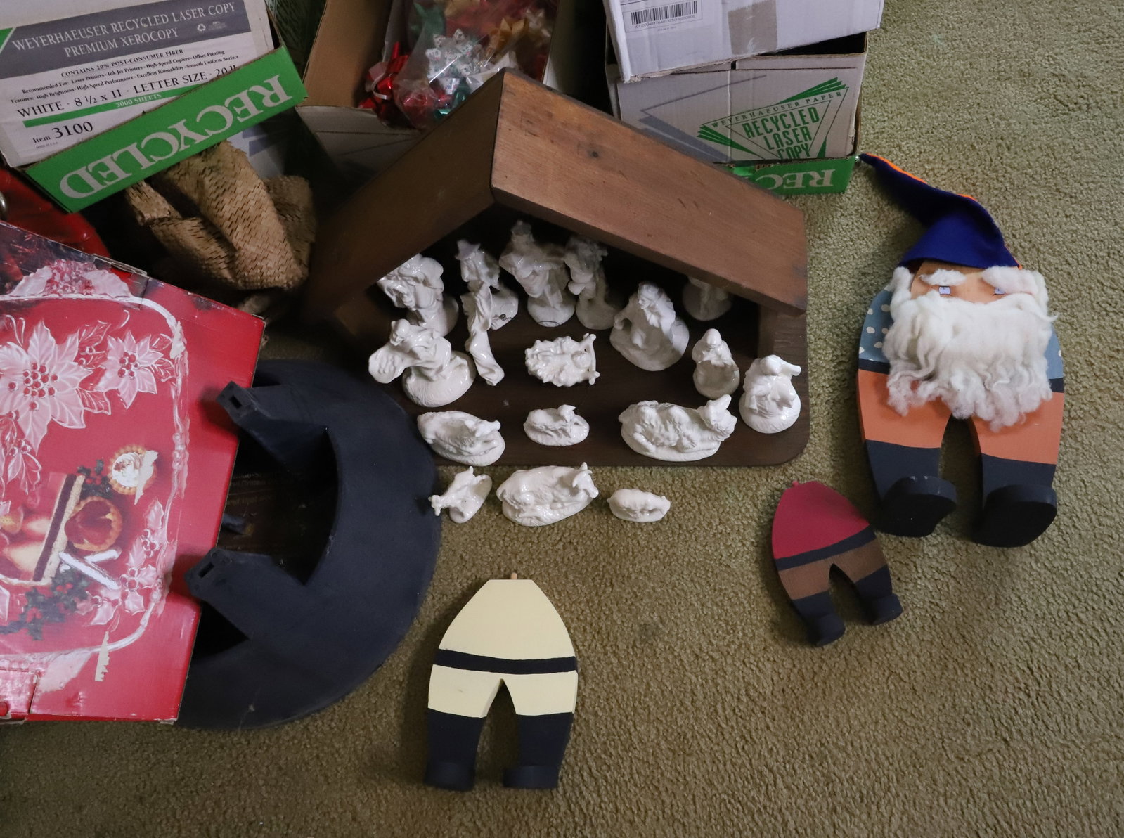 CHRISTMAS ITEMS - 3