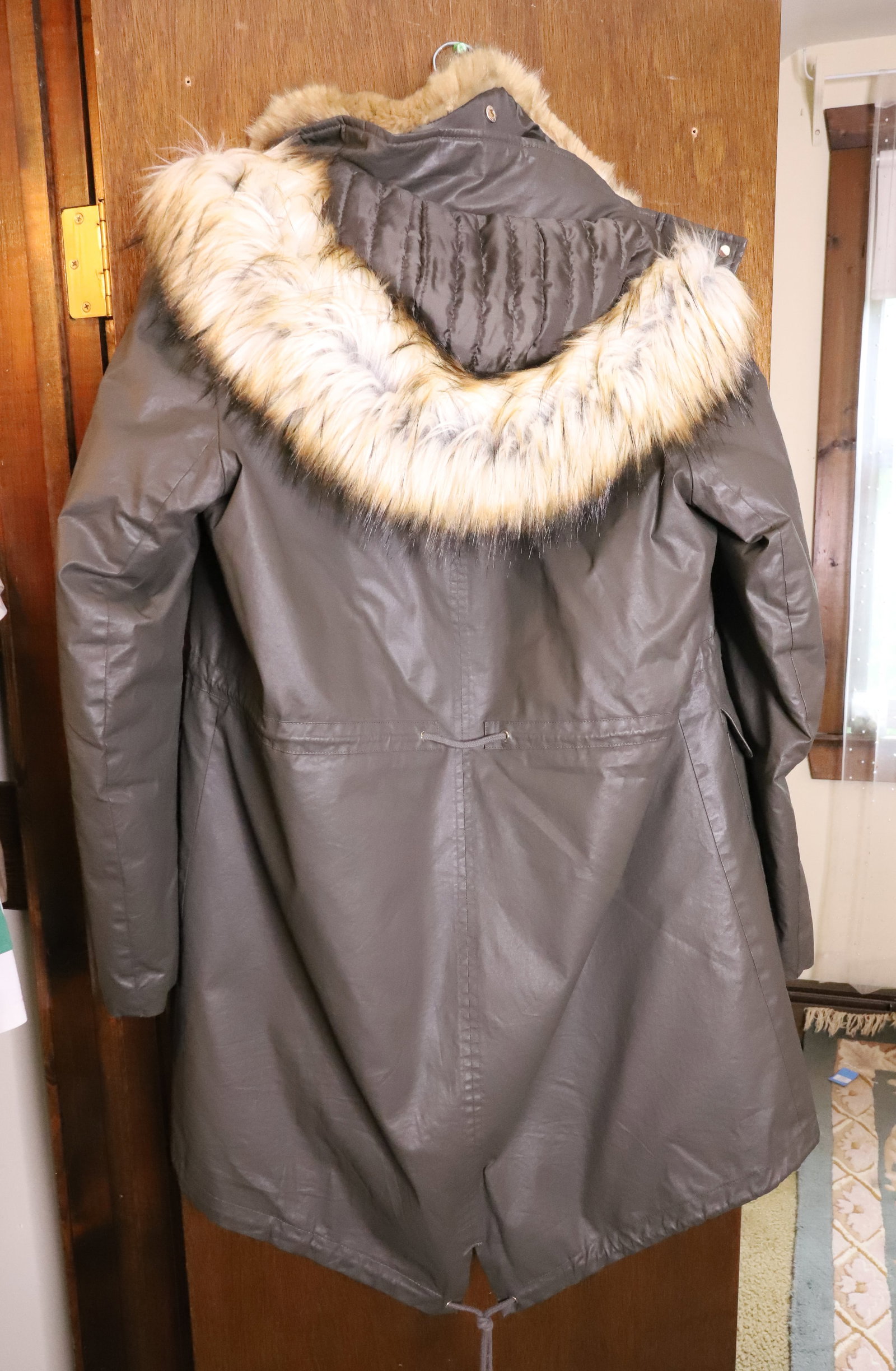 JACKETS AND PURSES - 6