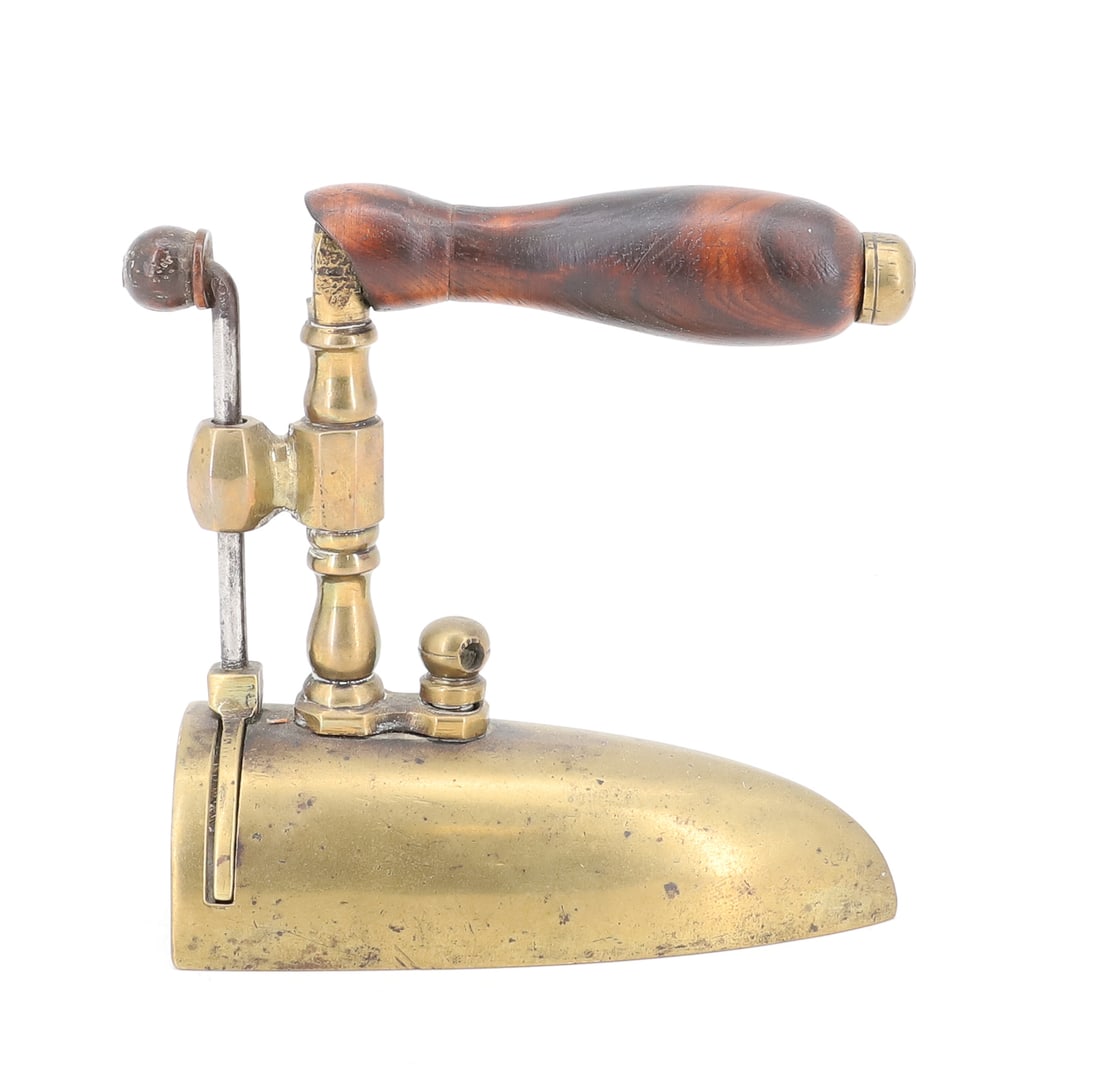 SMALL SIZE BRASS OX-TONGUE IRON: REAR LIFT-GATE W/ SLUG. #2. WOOD HANDLE. 5" L. PLEASE READ CAREFULLY - ITEMS MUST BE PAID FOR THROUGH LIVE AUCTIONEERS OR WITH CASH OR CHECK IN PERSON - Terms for Purchasing and Shipping of Auction