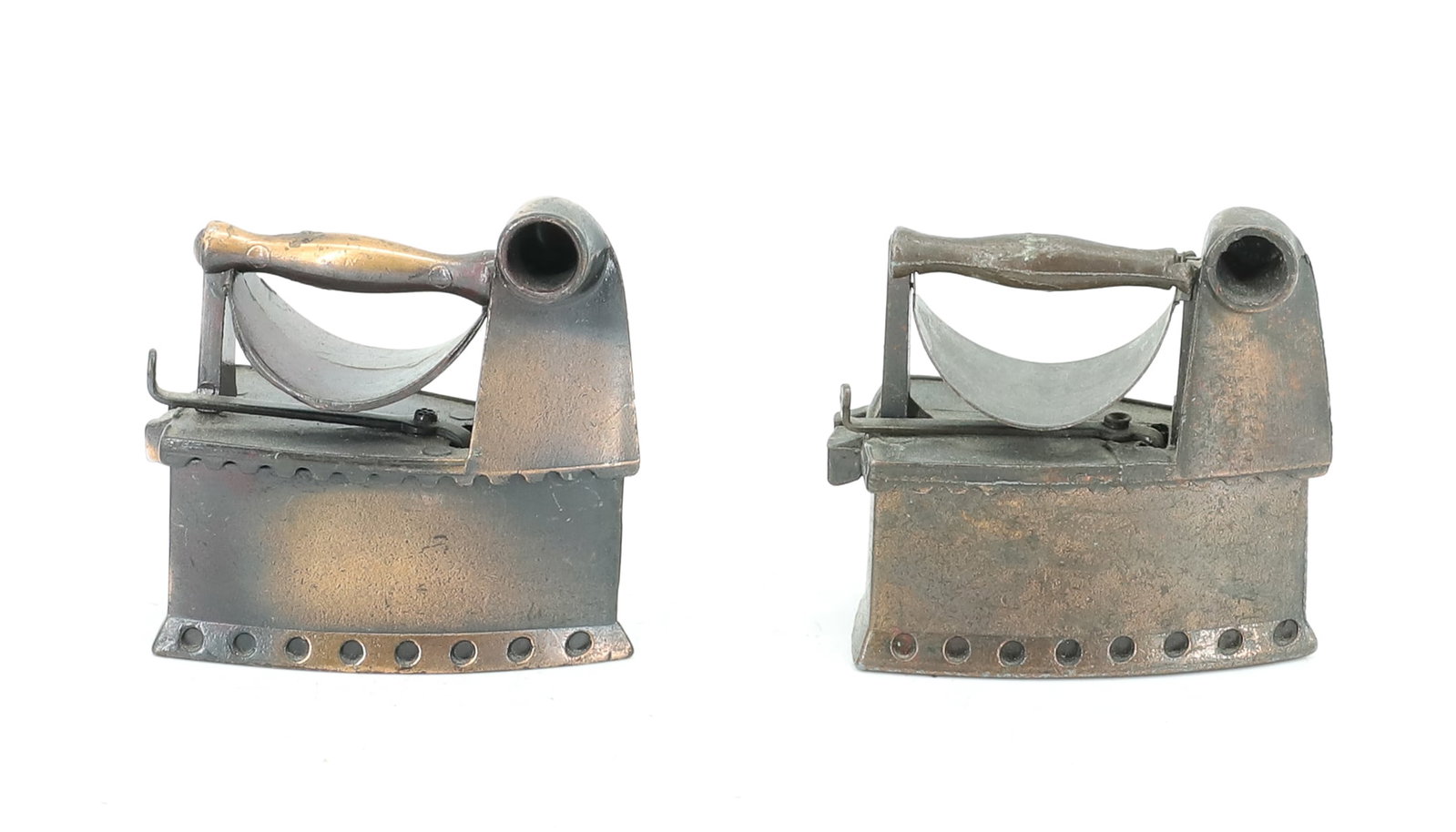 (2) MINIATURE CHARCOAL IRONS: INCLUDING ADVERTISING "DURHAM INDUSTRIES INC. NEW YORK, NY" AND JAPANNED FINISH CHARCOAL IRON (PENCIL SHARPENER). 2" L. PLEASE READ CAREFULLY - ITEMS MUST BE PAID FOR THROUGH LIVE AUCTIONEERS OR WITH 