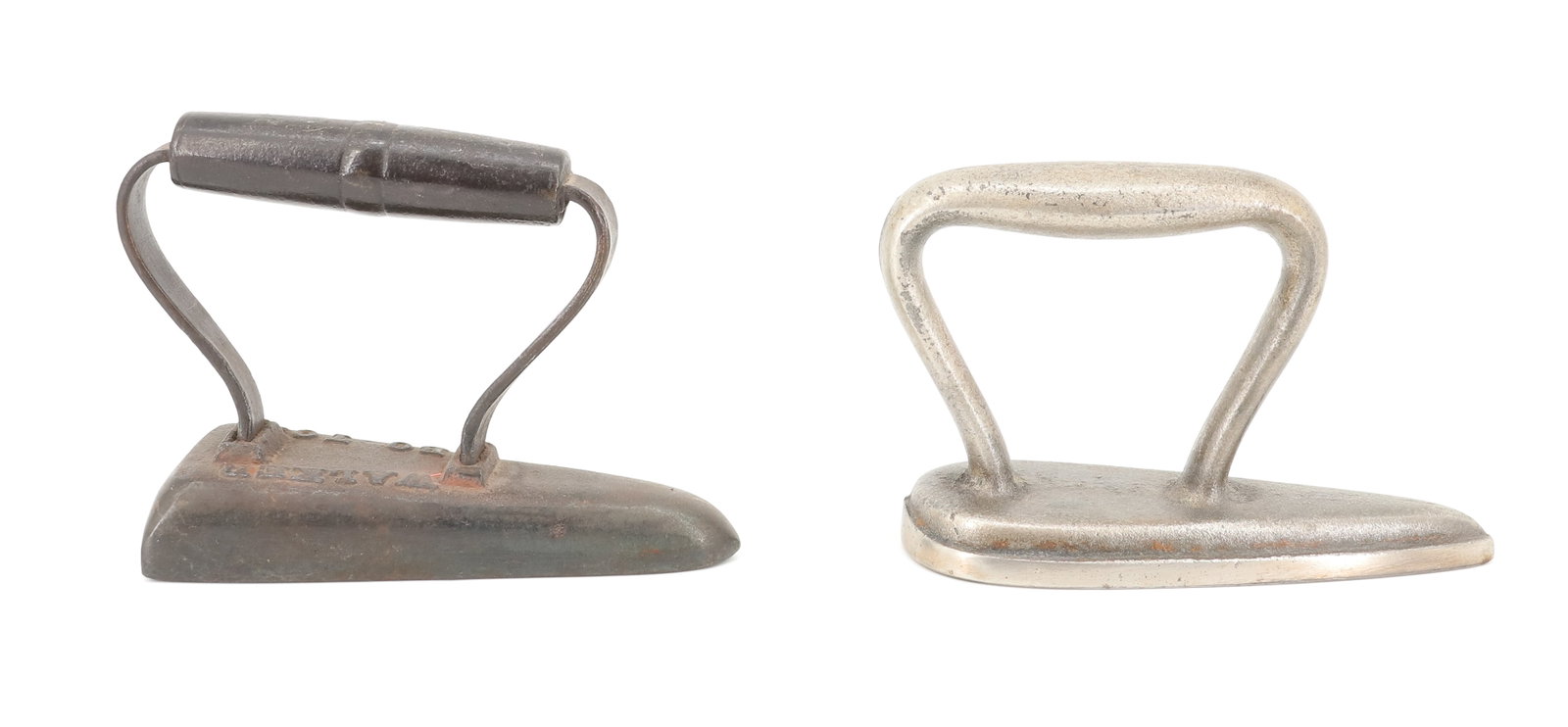 (2) CAST IRON MINIATURE SLEEVE IRONS (1 of 4)