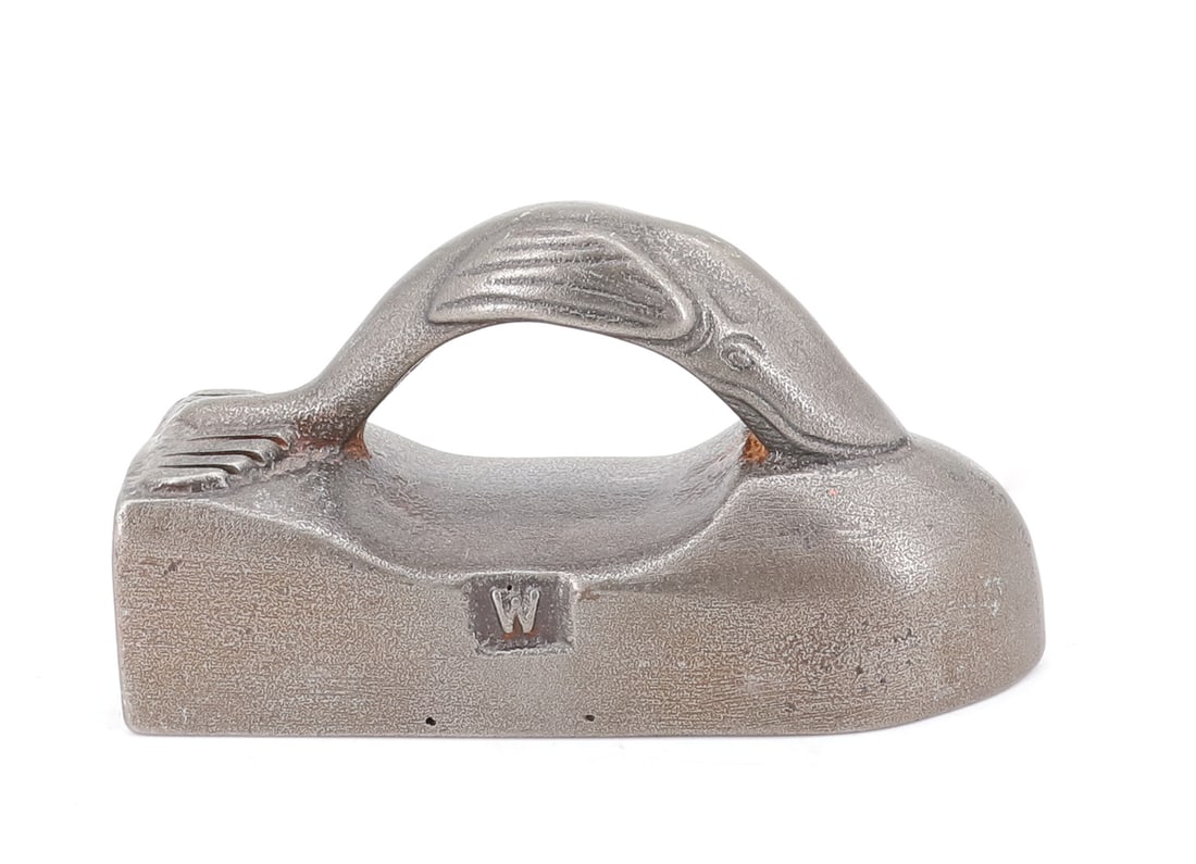 FIGURAL HANDLE CAST STEEL IRON (1 of 5)