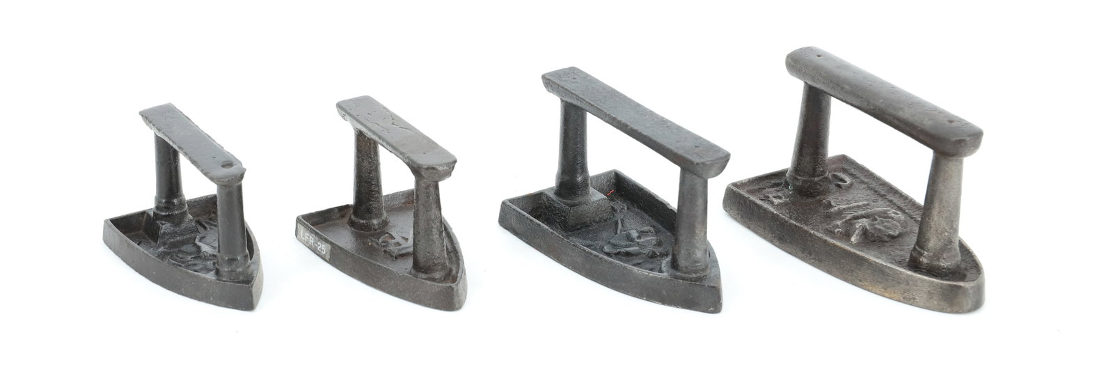 LOT OF (4) MINIATURE IRONS (1 of 4)