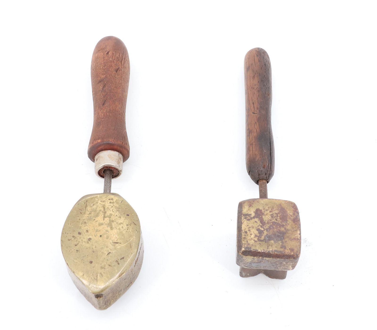 (2) SMALL SIZE HAT IRONS - 3