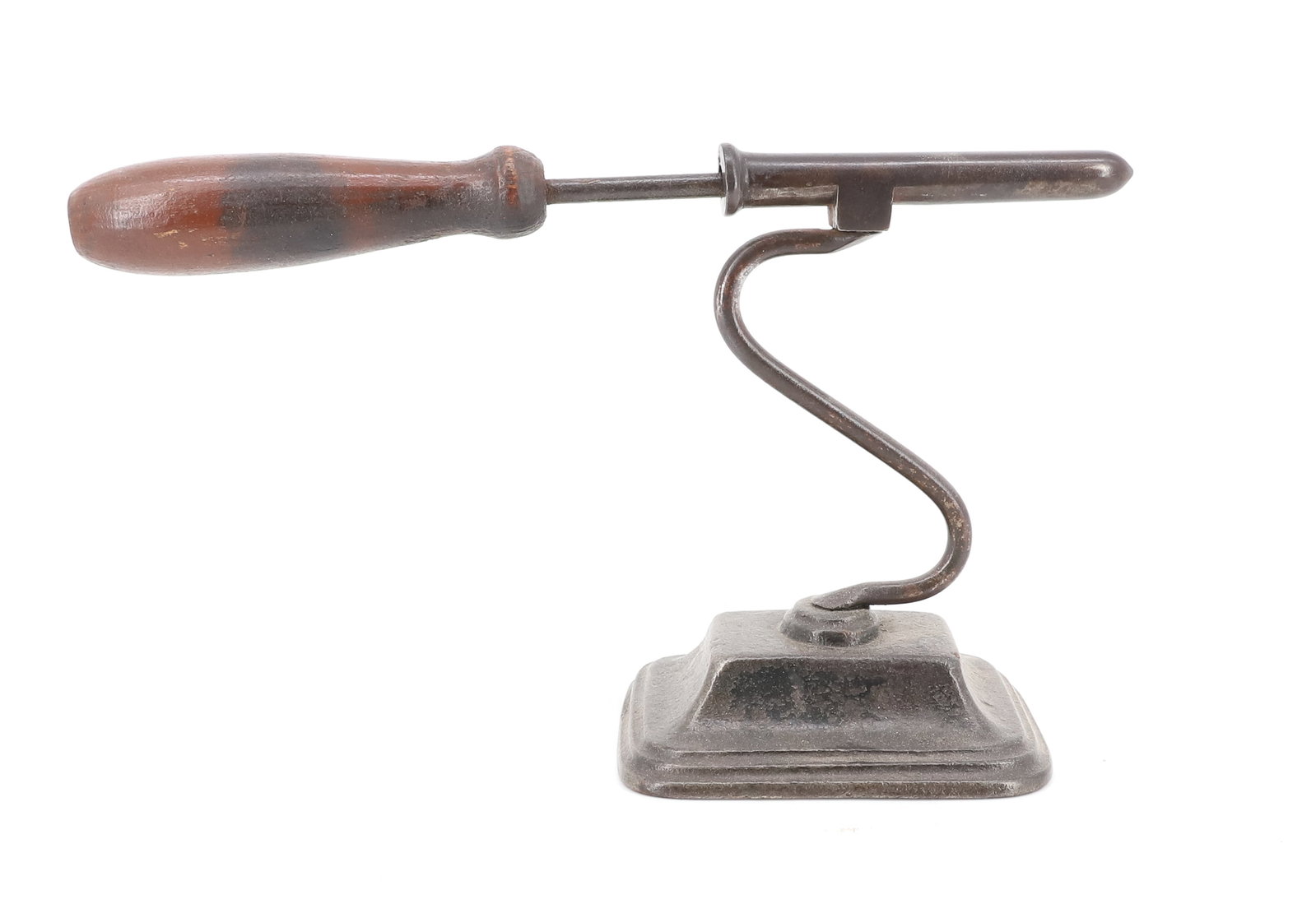 SMALL SIZE SINGLE-BARREL GOFFERING IRON: THIN BARREL (4 1/4" L.) WITH APPLIED "S" POST AND HEAT ROD. 6 1/4" TALL. PLEASE READ CAREFULLY - ITEMS MUST BE PAID FOR THROUGH LIVE AUCTIONEERS OR WITH CASH OR CHECK IN PERSON - Terms for Purchasing 