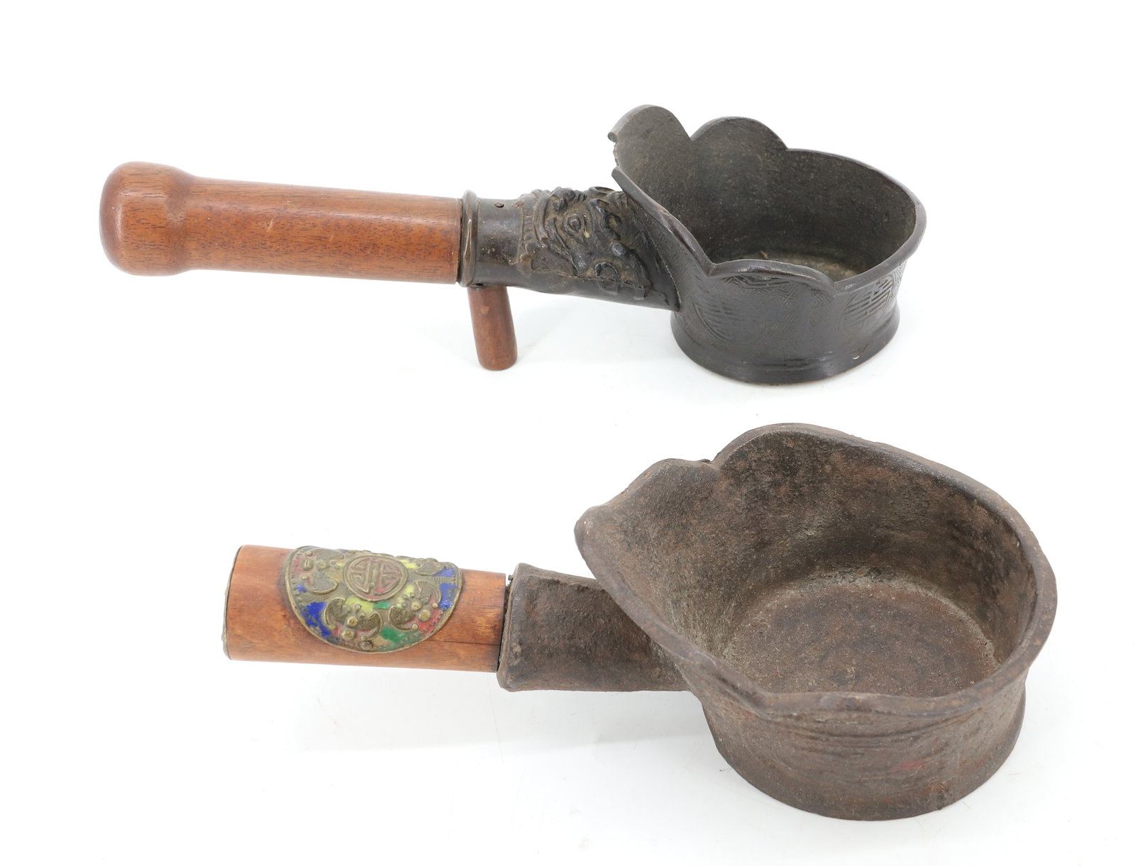 (2) ASIAN PAN IRONS (1 of 6)