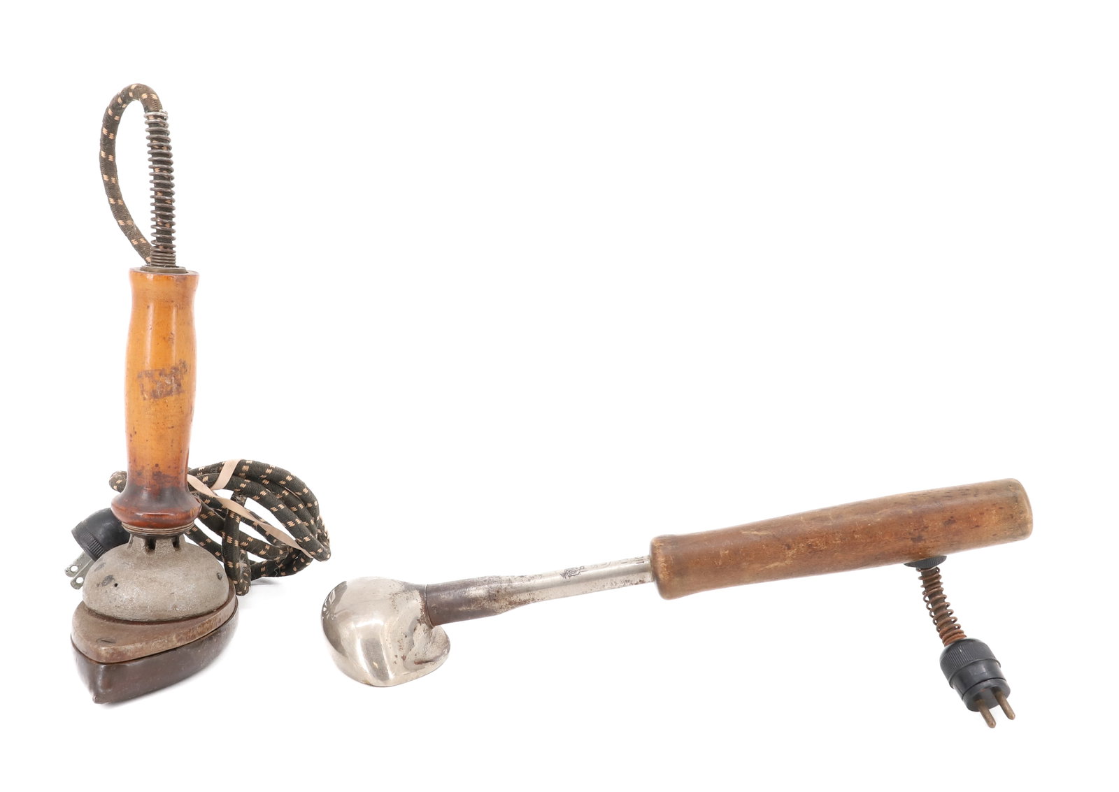 (2) ELECTRIC HAT IRONS: ELECTRIC "TOMMY" IRON (ST. LOUIS) AND UNMARKED DOUBLE-POINT HAT POLISHING IRON. PLEASE READ CAREFULLY - ITEMS MUST BE PAID FOR THROUGH LIVE AUCTIONEERS OR WITH CASH OR CHECK IN PERSON - Terms for Purc