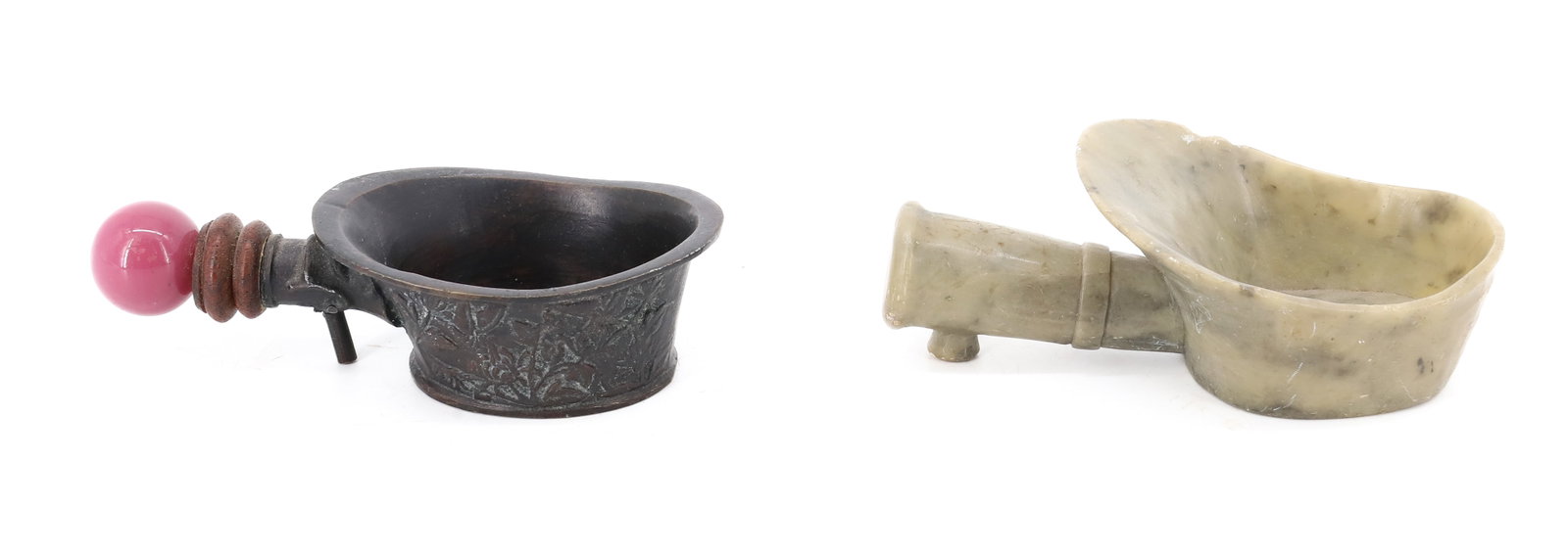 (2) EARLY 19TH C. SMALL SIZE PAN IRONS: INCLUDING: MOTTLED JADE TYPE PAN IRON. BRONZE PAN IRON WITH WOOD/GLASS HANDLE. 3" AND 3 1/8" BOWLS. PLEASE READ CAREFULLY - ITEMS MUST BE PAID FOR THROUGH LIVE AUCTIONEERS OR WITH CASH OR CHECK IN PER