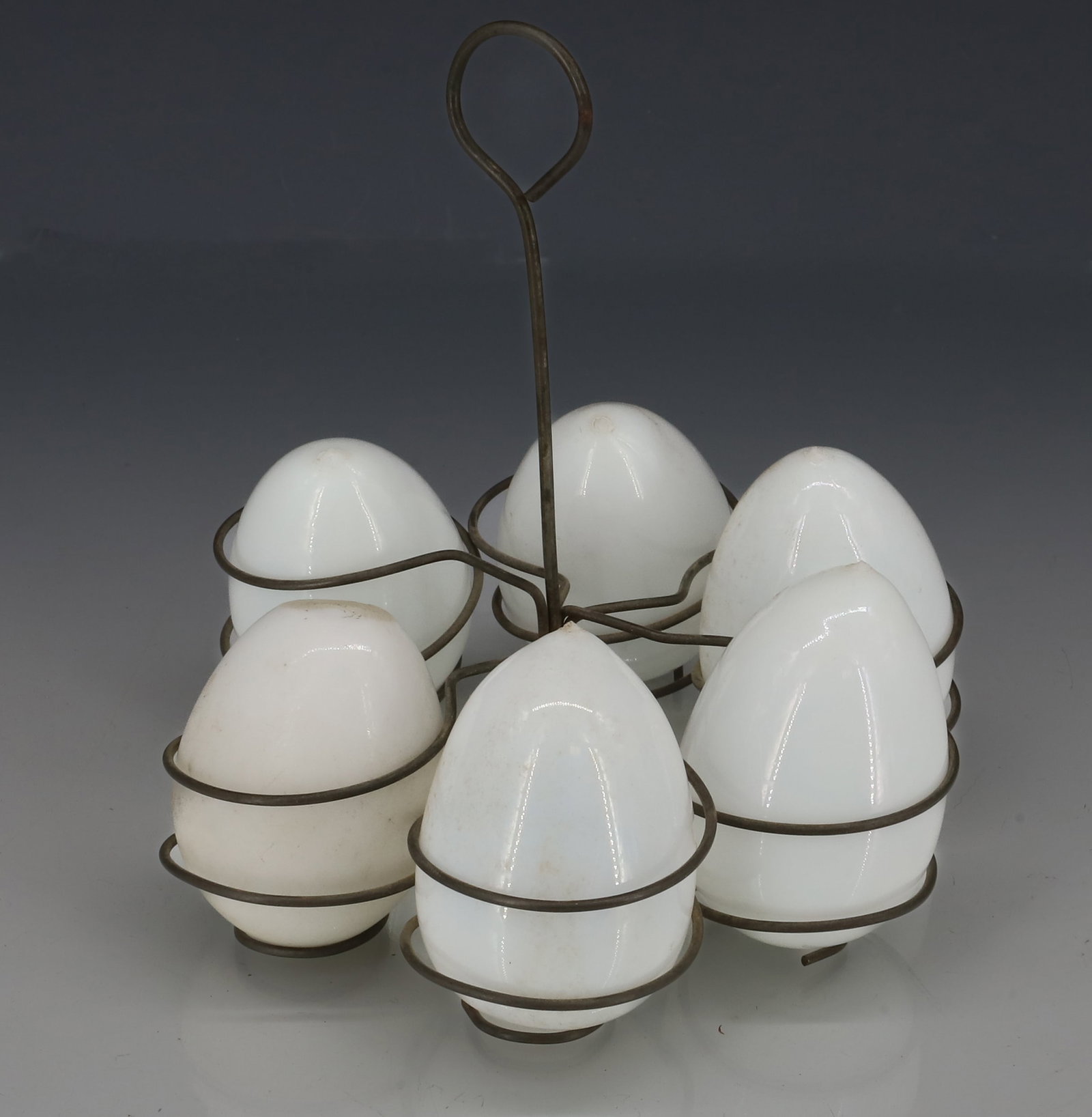 WIRE EGG CARRIER WITH GLASS EGGS (1 of 2)